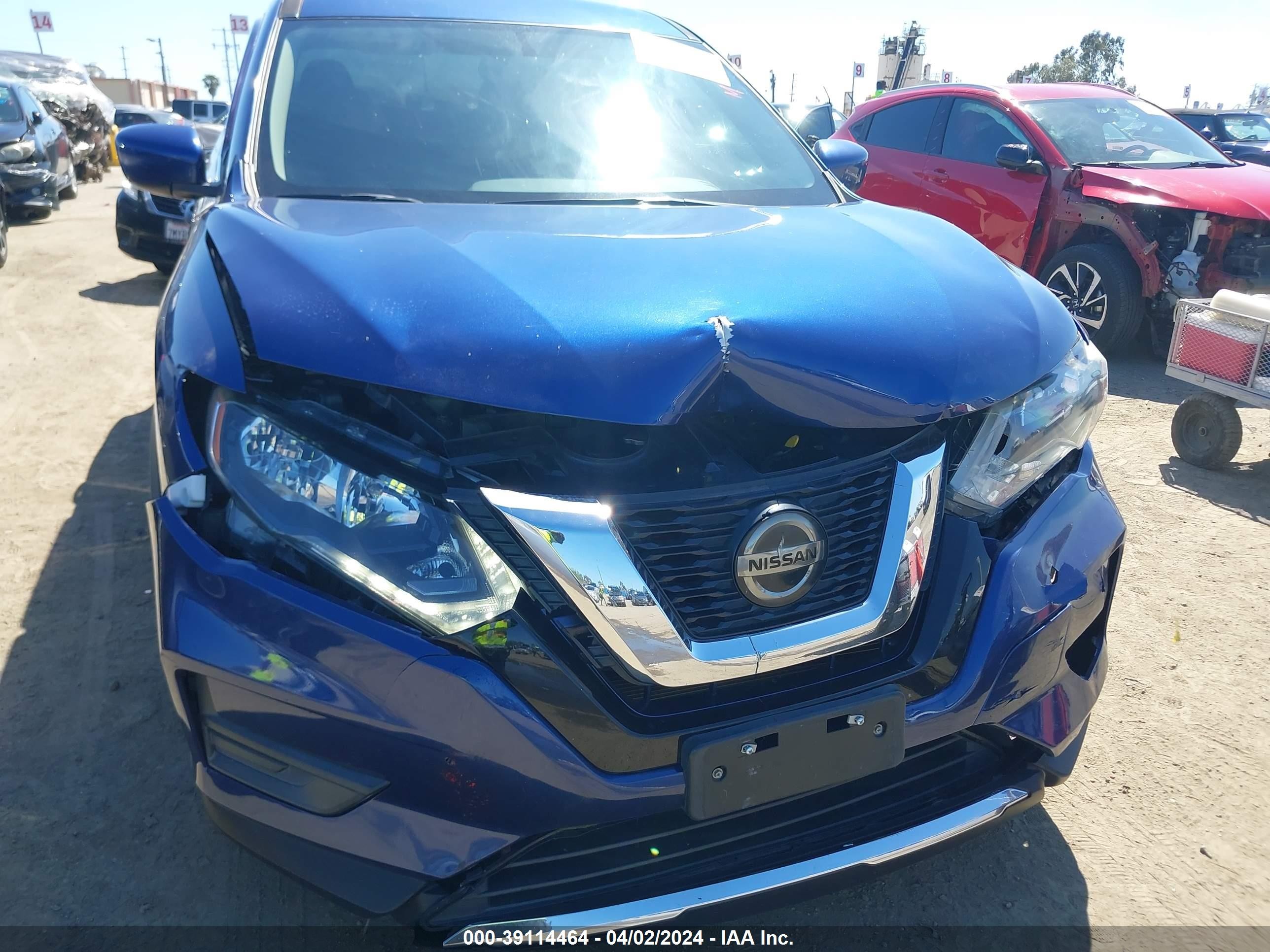 Photo 5 VIN: 5N1AT2MT7JC771286 - NISSAN ROGUE 