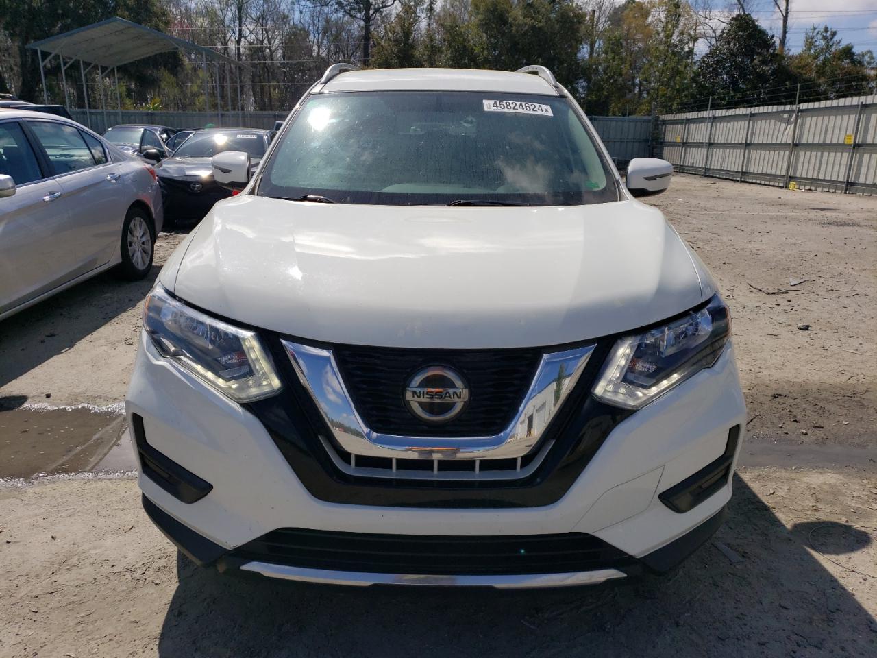 Photo 4 VIN: 5N1AT2MT7JC851641 - NISSAN ROGUE 