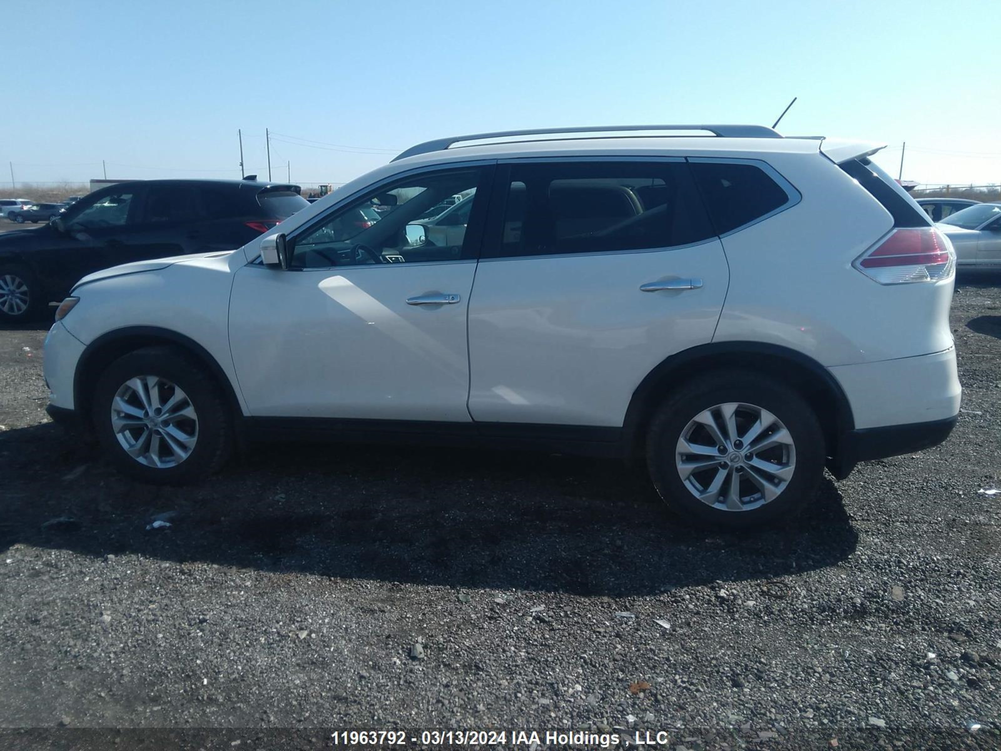 Photo 13 VIN: 5N1AT2MT8EC763929 - NISSAN ROGUE 