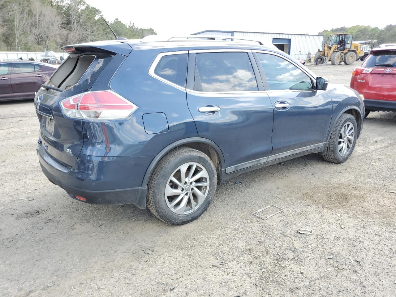 Photo 2 VIN: 5N1AT2MT8FC756240 - NISSAN ROGUE 