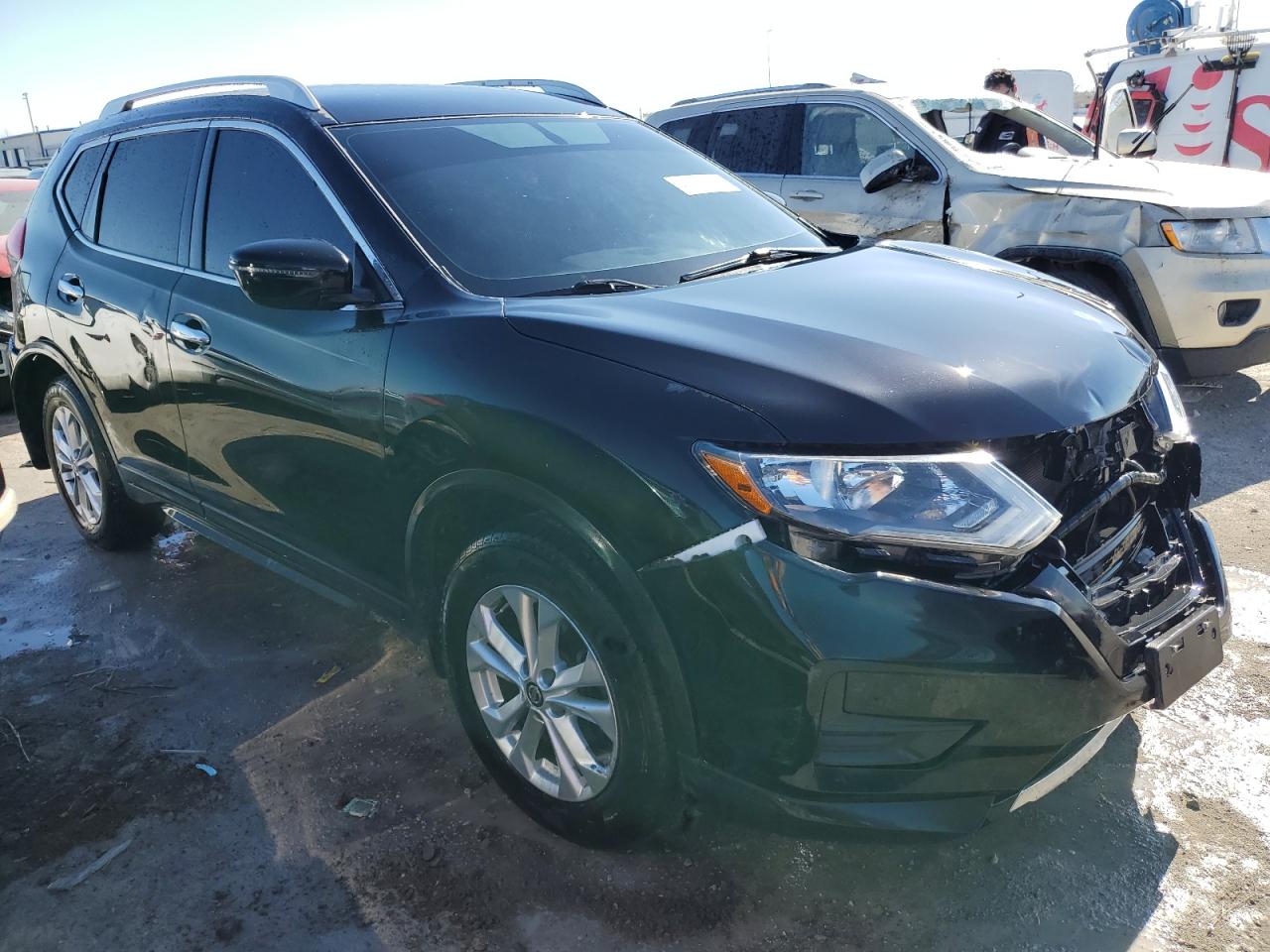 Photo 3 VIN: 5N1AT2MT8JC844052 - NISSAN ROGUE 