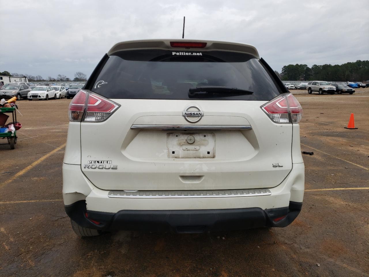 Photo 5 VIN: 5N1AT2MT9FC880565 - NISSAN ROGUE 