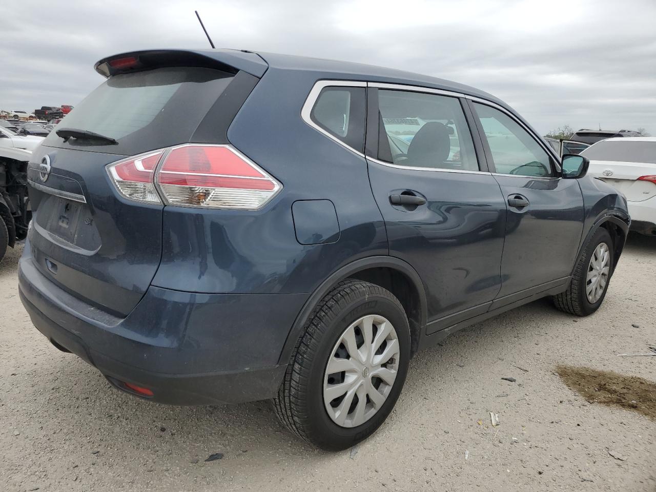 Photo 2 VIN: 5N1AT2MT9GC822912 - NISSAN ROGUE 