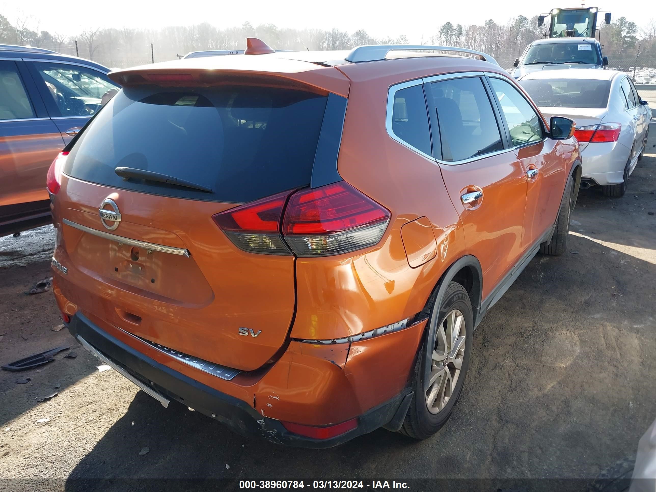 Photo 3 VIN: 5N1AT2MT9HC821793 - NISSAN ROGUE 