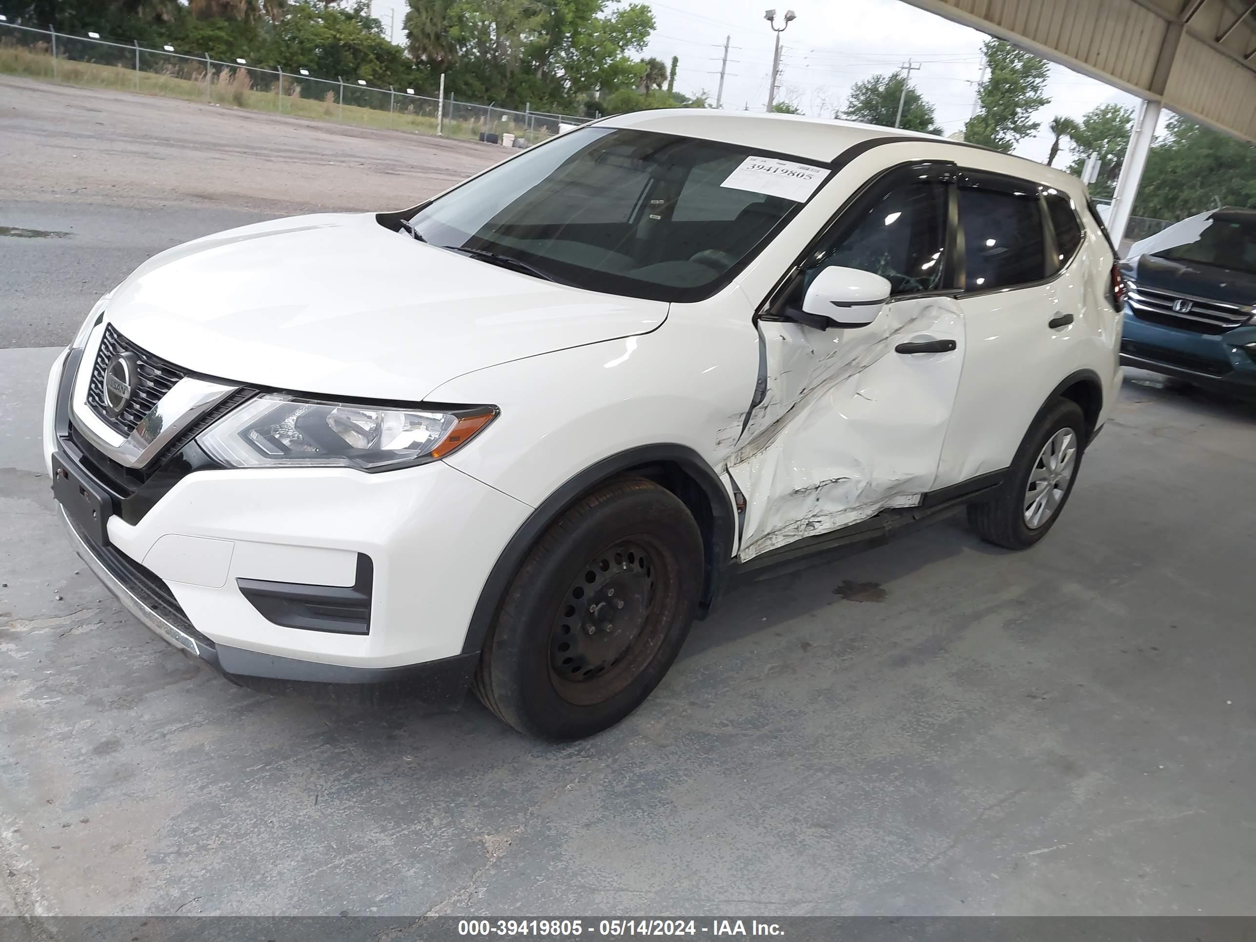 Photo 1 VIN: 5N1AT2MT9KC706182 - NISSAN ROGUE 