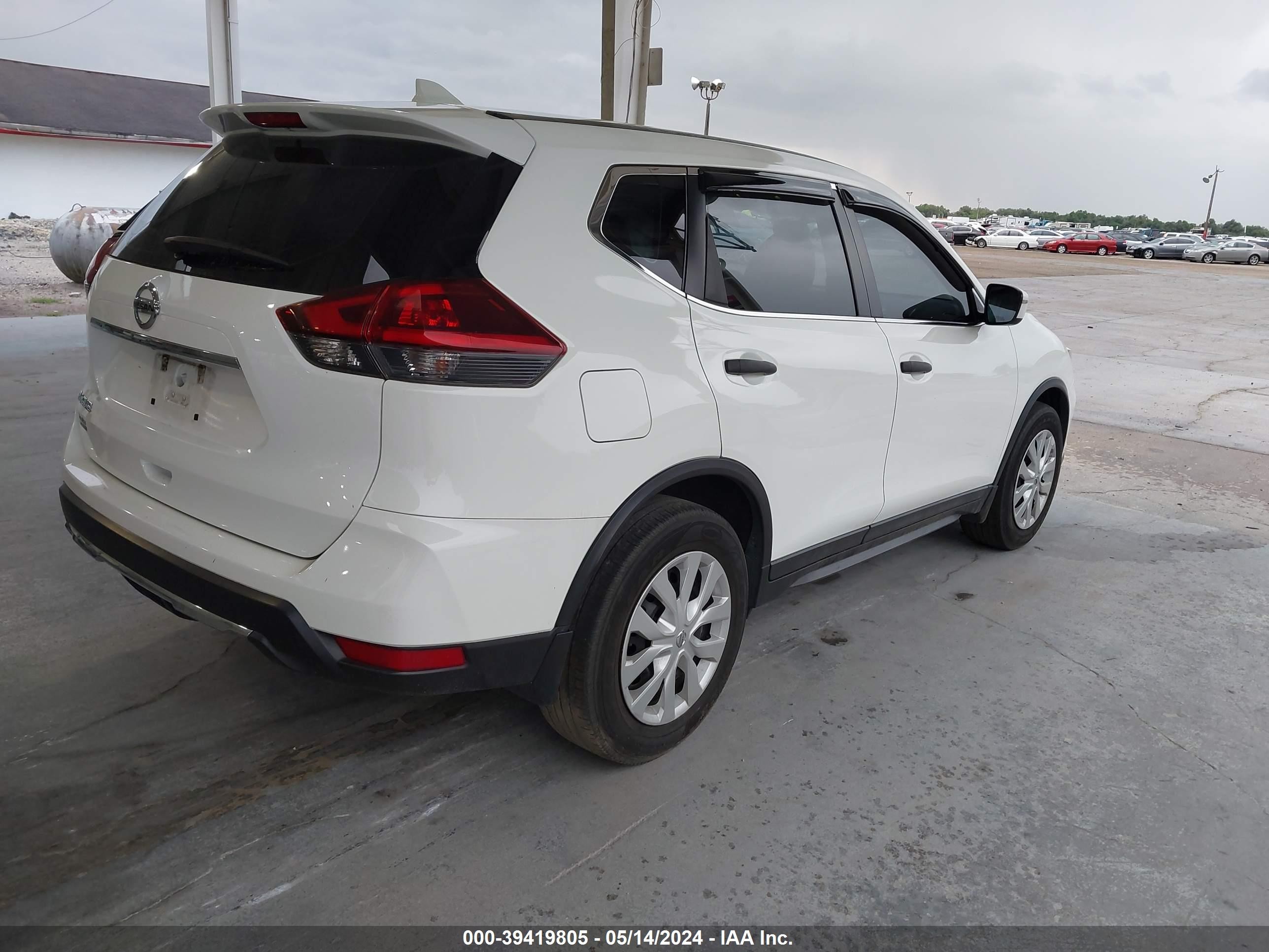 Photo 3 VIN: 5N1AT2MT9KC706182 - NISSAN ROGUE 