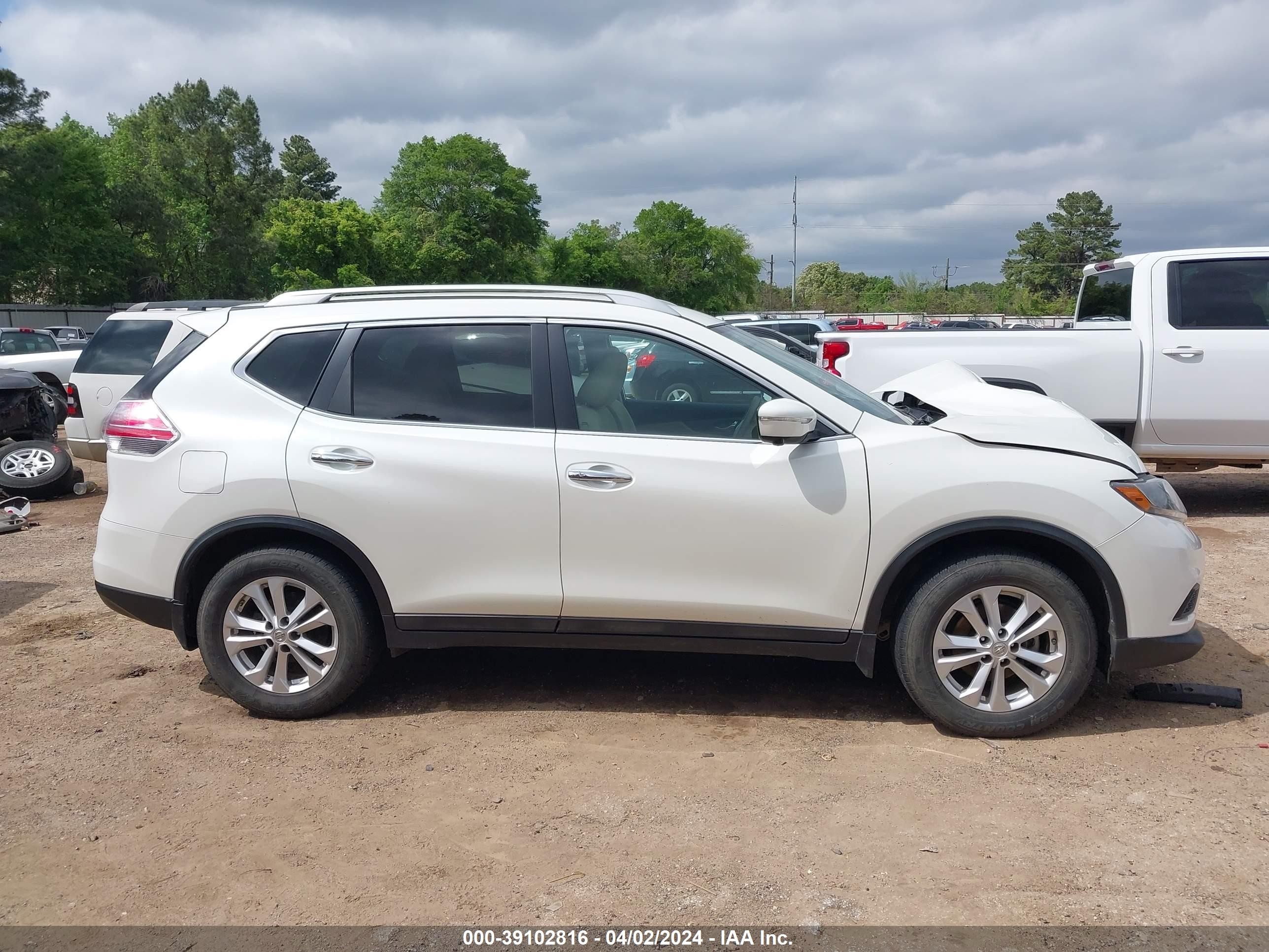 Photo 12 VIN: 5N1AT2MTXFC762864 - NISSAN ROGUE 