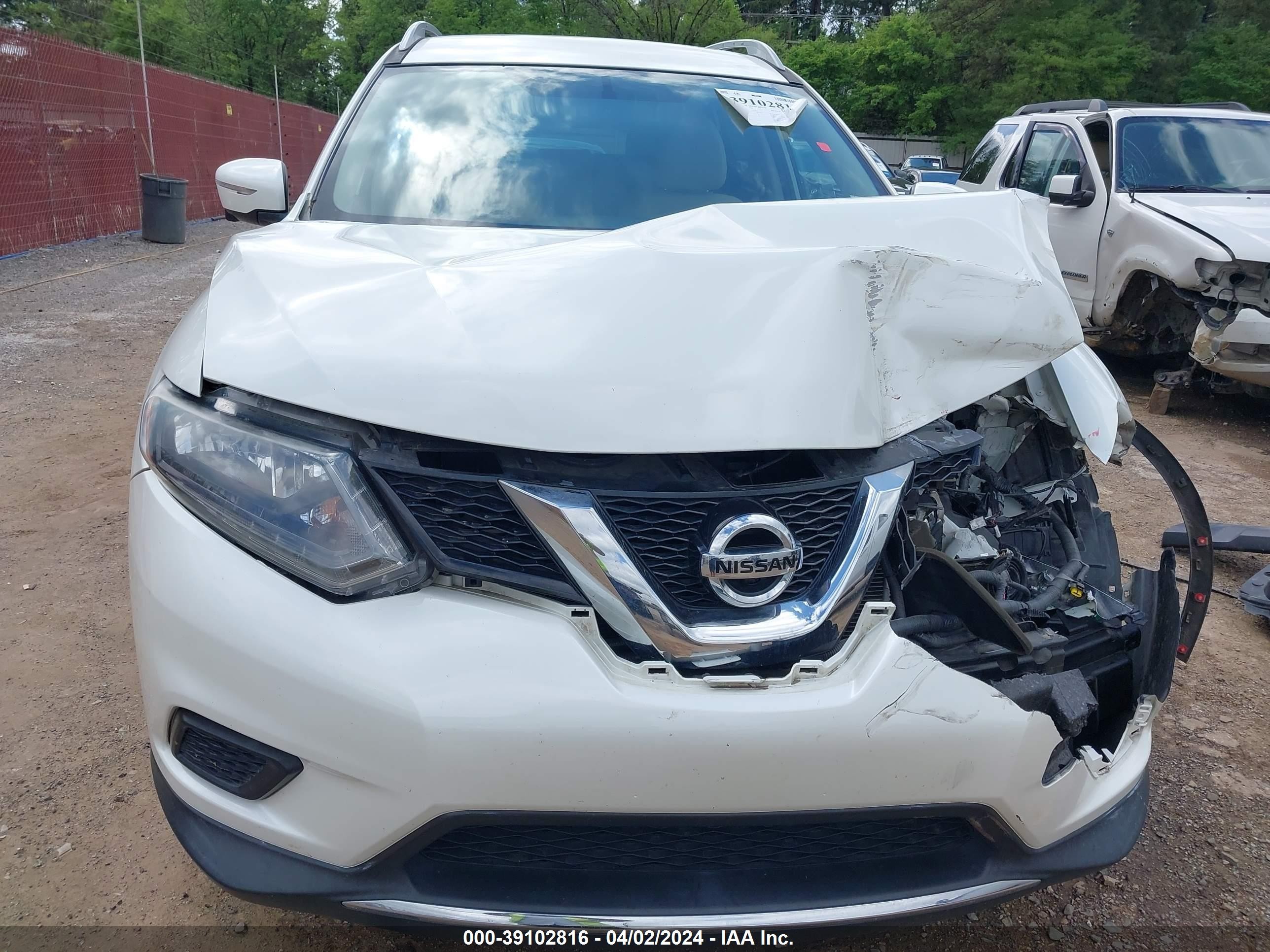 Photo 16 VIN: 5N1AT2MTXFC762864 - NISSAN ROGUE 