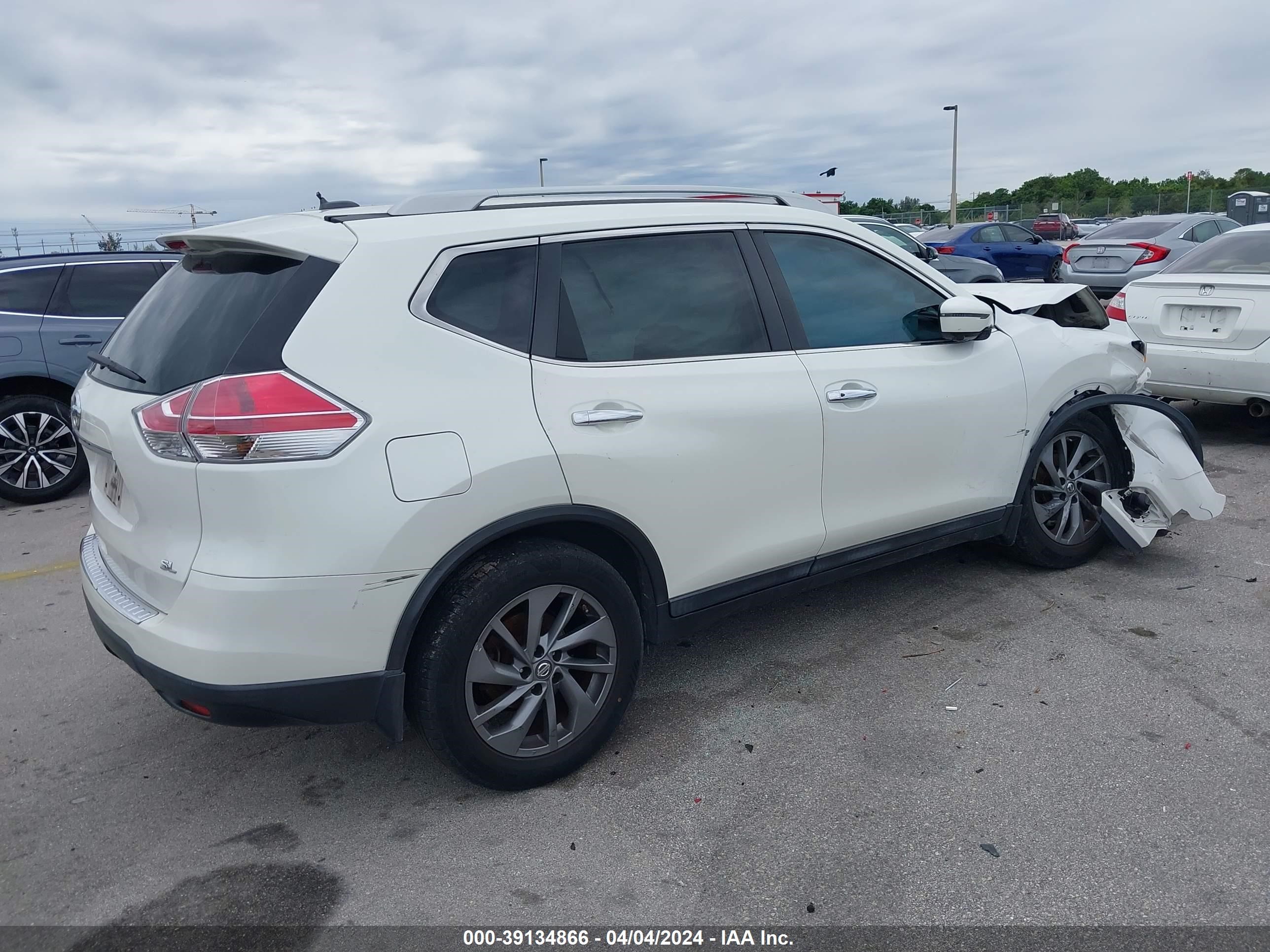 Photo 3 VIN: 5N1AT2MTXGC743149 - NISSAN ROGUE 