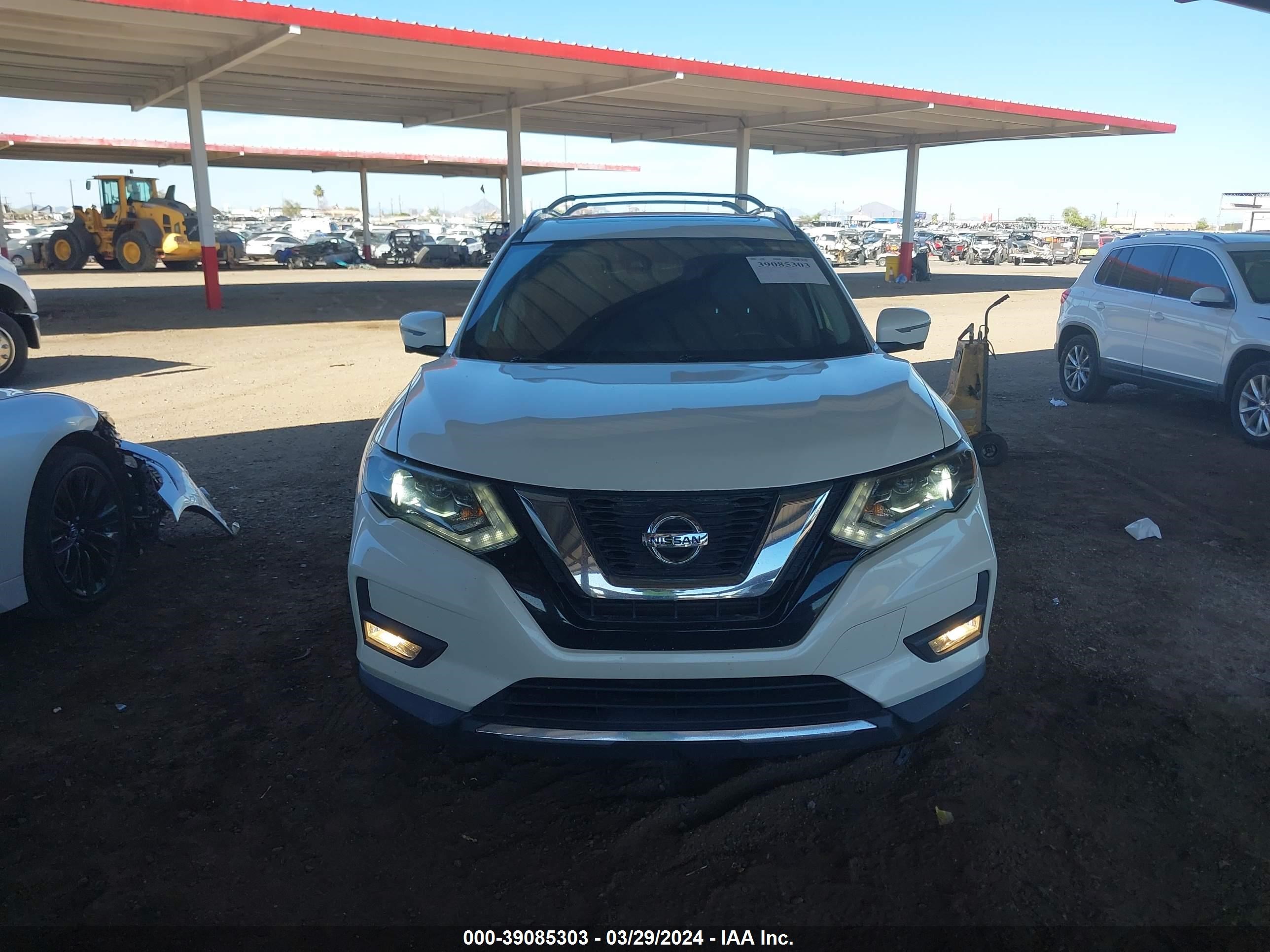 Photo 11 VIN: 5N1AT2MTXHC733982 - NISSAN ROGUE 