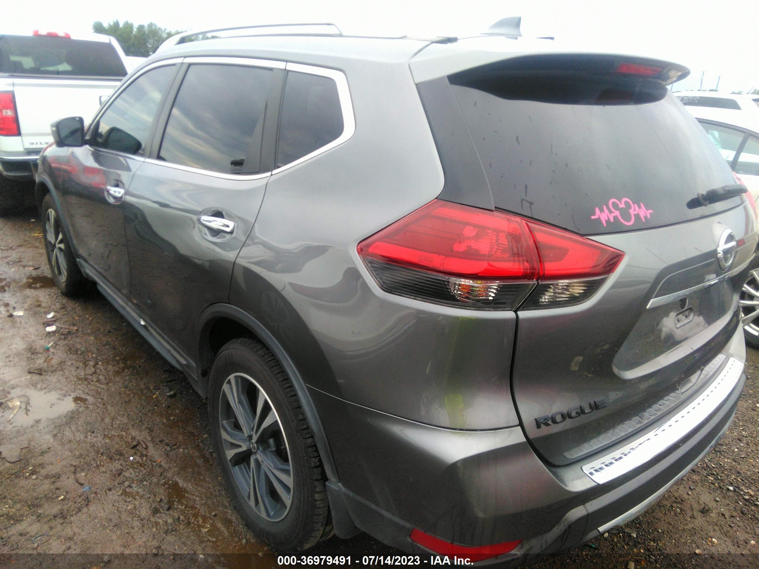 Photo 2 VIN: 5N1AT2MTXJC710904 - NISSAN ROGUE 