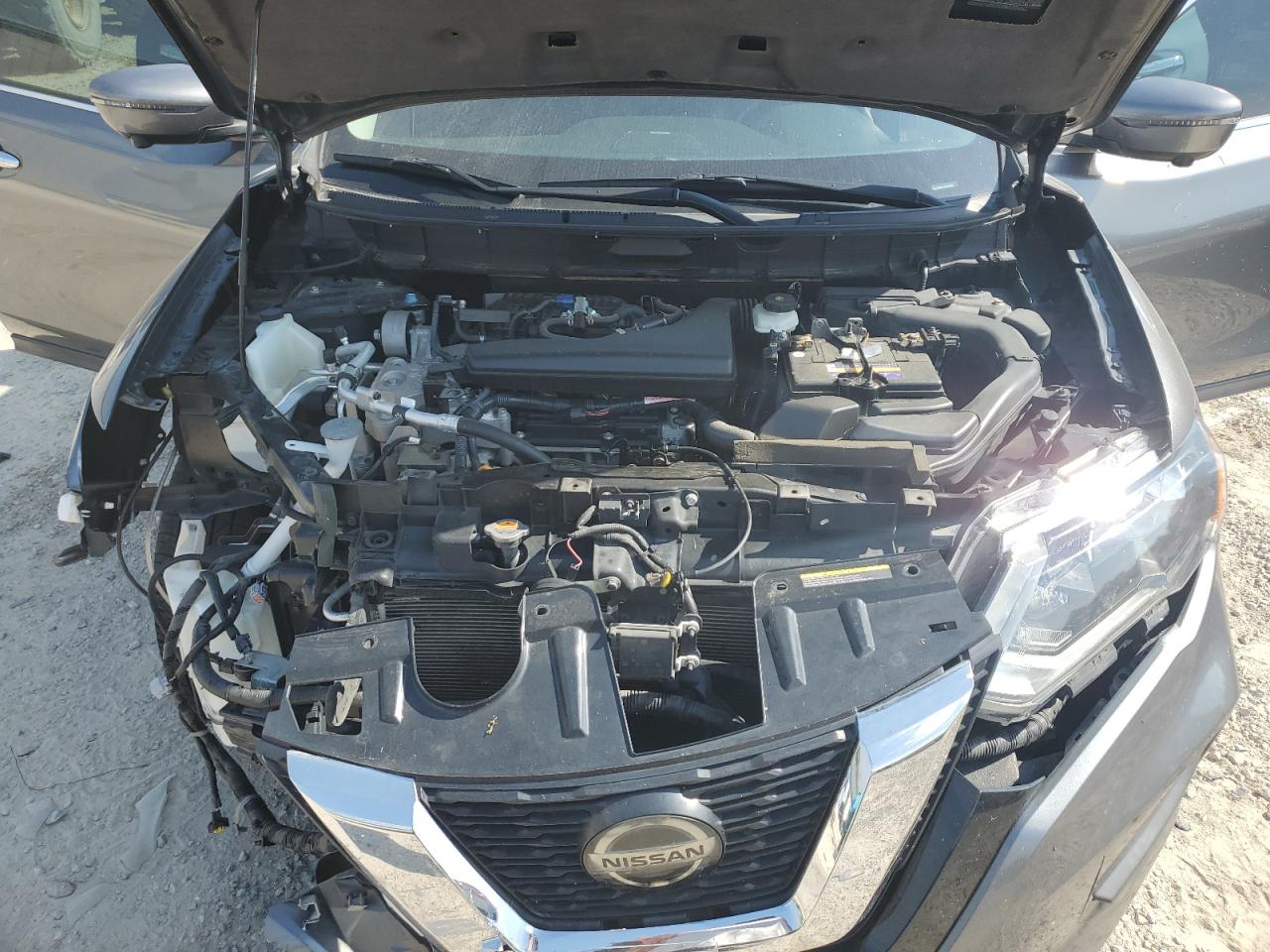 Photo 10 VIN: 5N1AT2MTXJC784498 - NISSAN ROGUE 