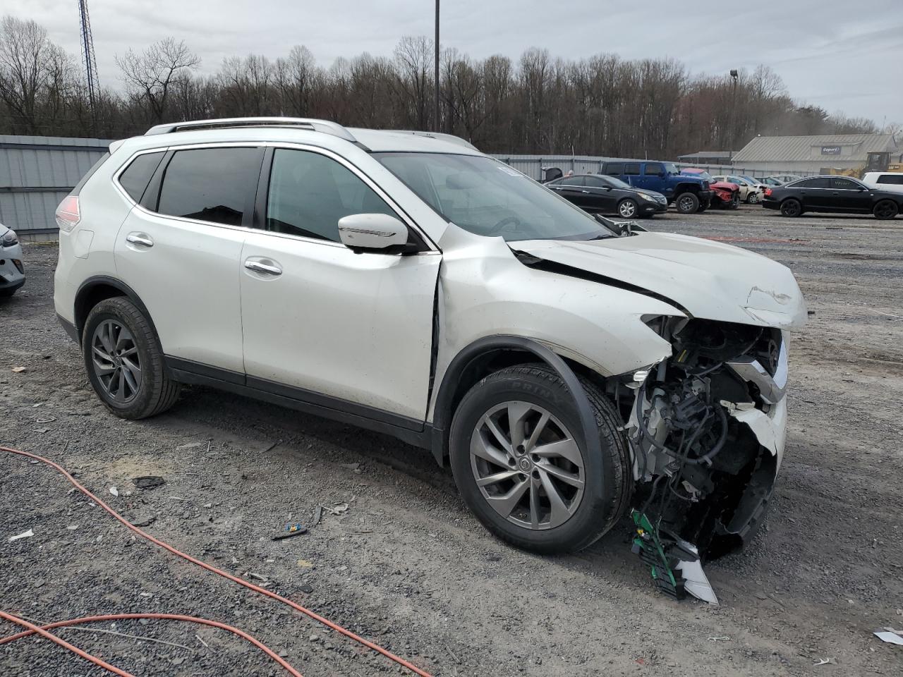 Photo 3 VIN: 5N1AT2MV0FC837511 - NISSAN ROGUE 