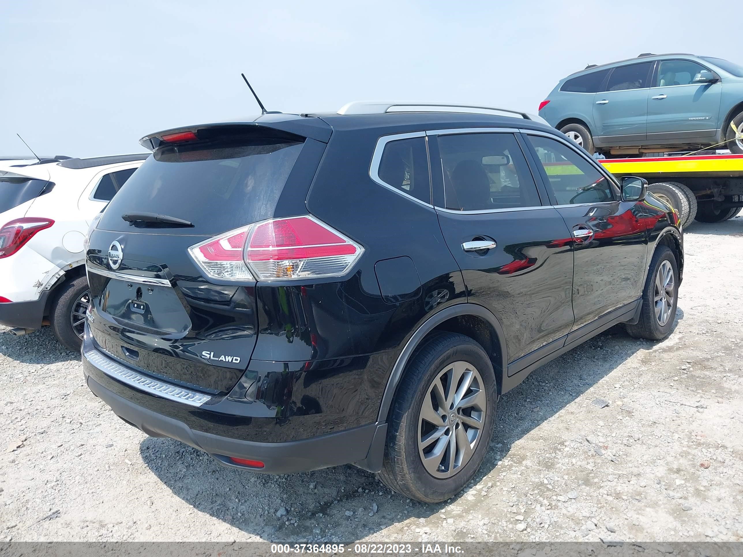 Photo 3 VIN: 5N1AT2MV0FC845916 - NISSAN ROGUE 