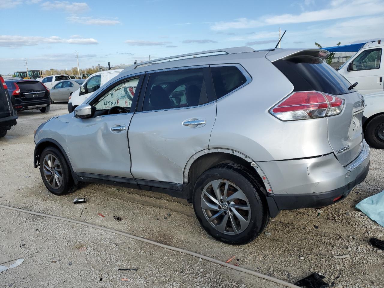 Photo 1 VIN: 5N1AT2MV0FC878849 - NISSAN ROGUE 