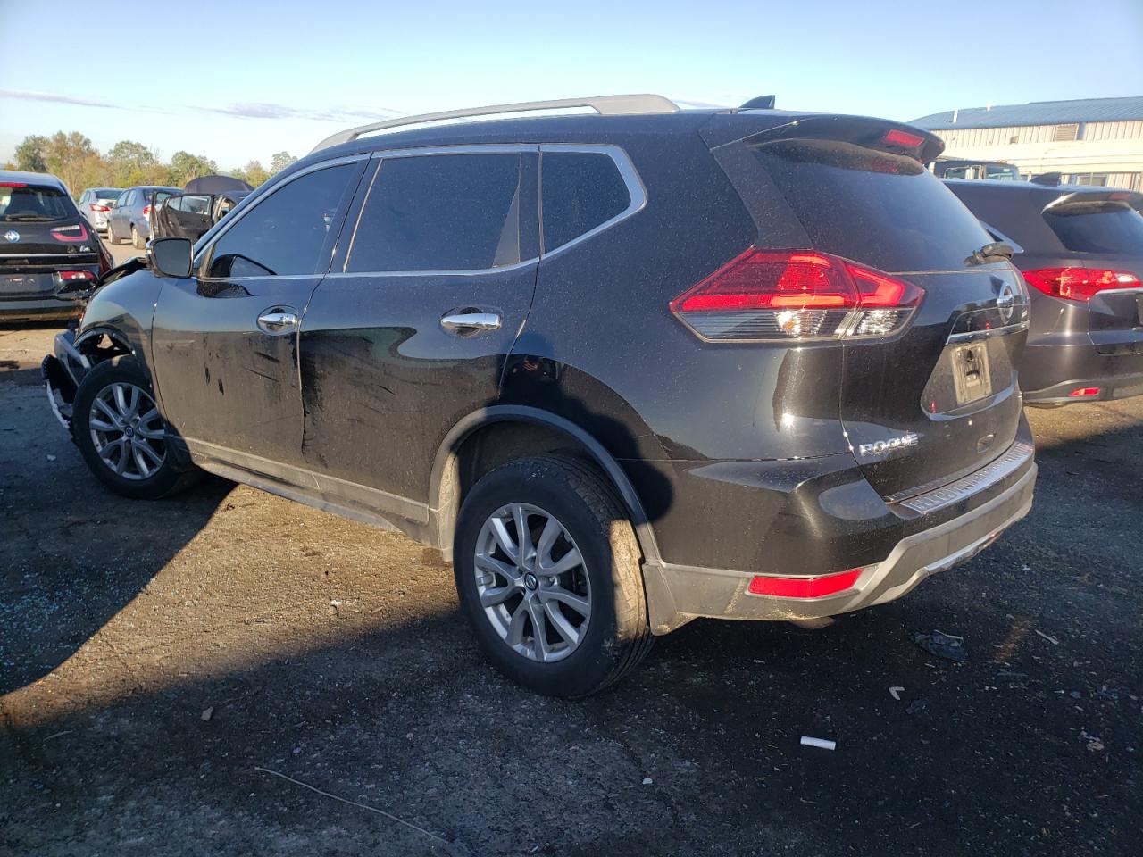 Photo 1 VIN: 5N1AT2MV0HC749061 - NISSAN ROGUE 