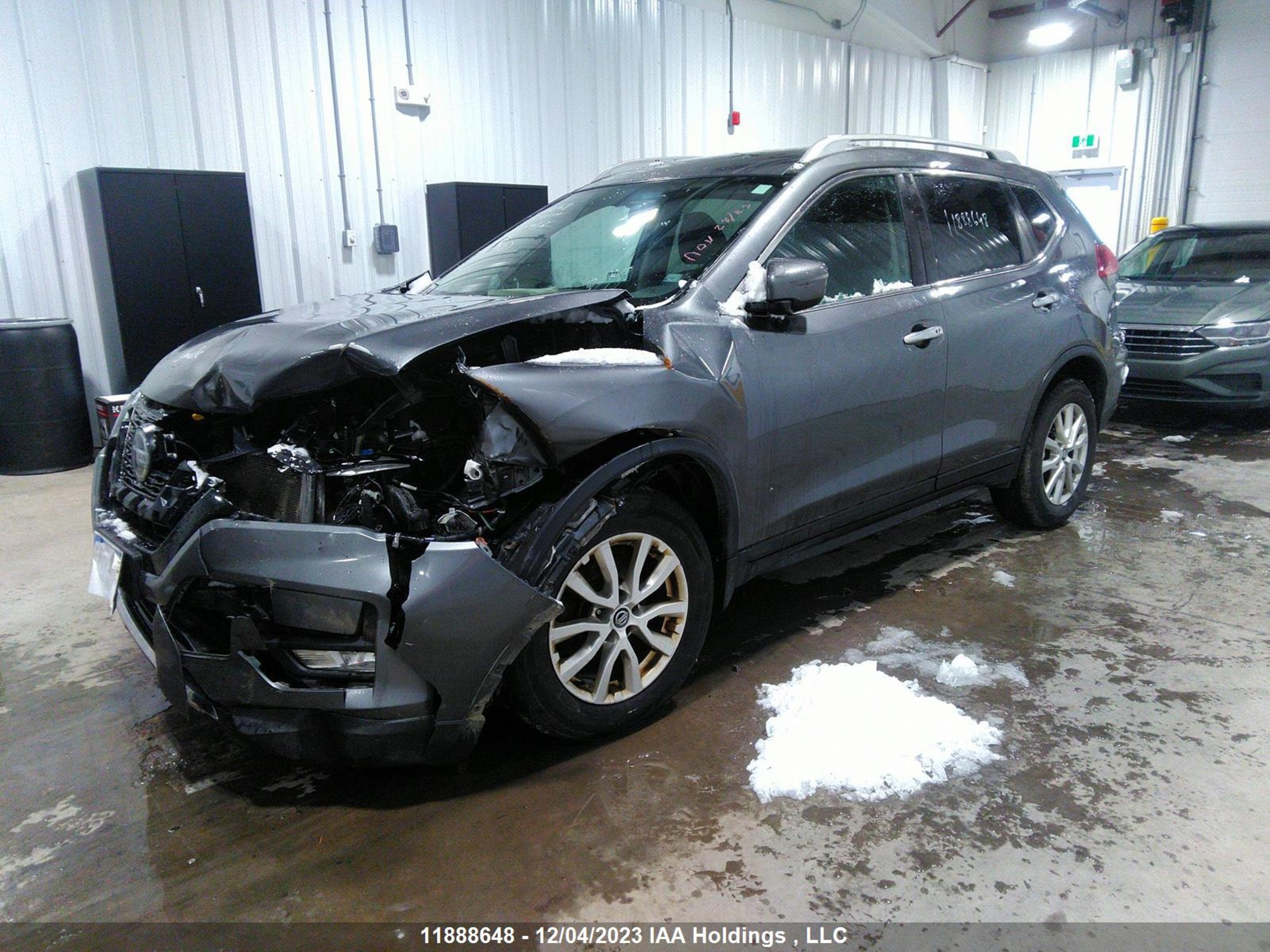 Photo 1 VIN: 5N1AT2MV0JC720956 - NISSAN ROGUE 