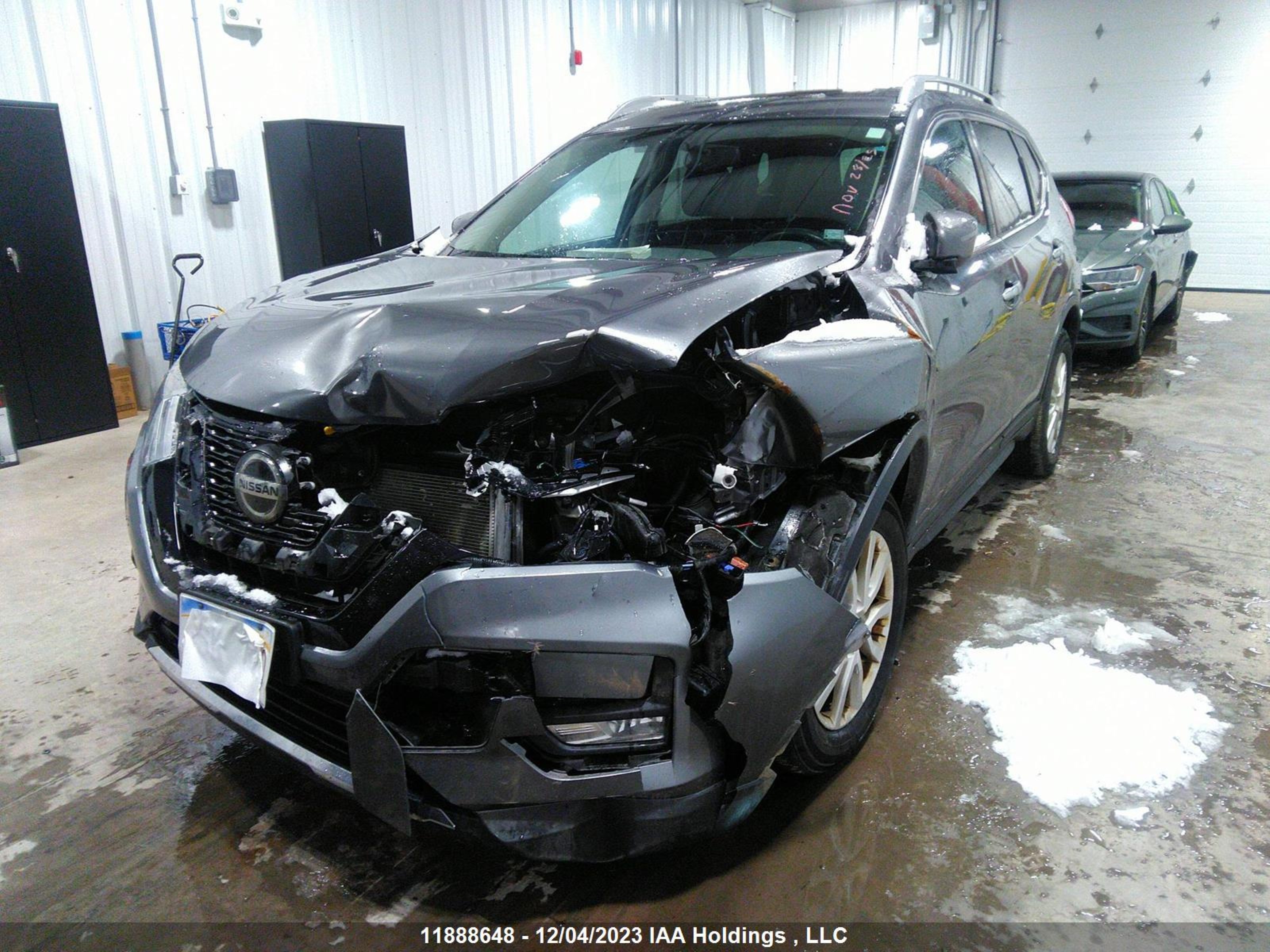 Photo 5 VIN: 5N1AT2MV0JC720956 - NISSAN ROGUE 