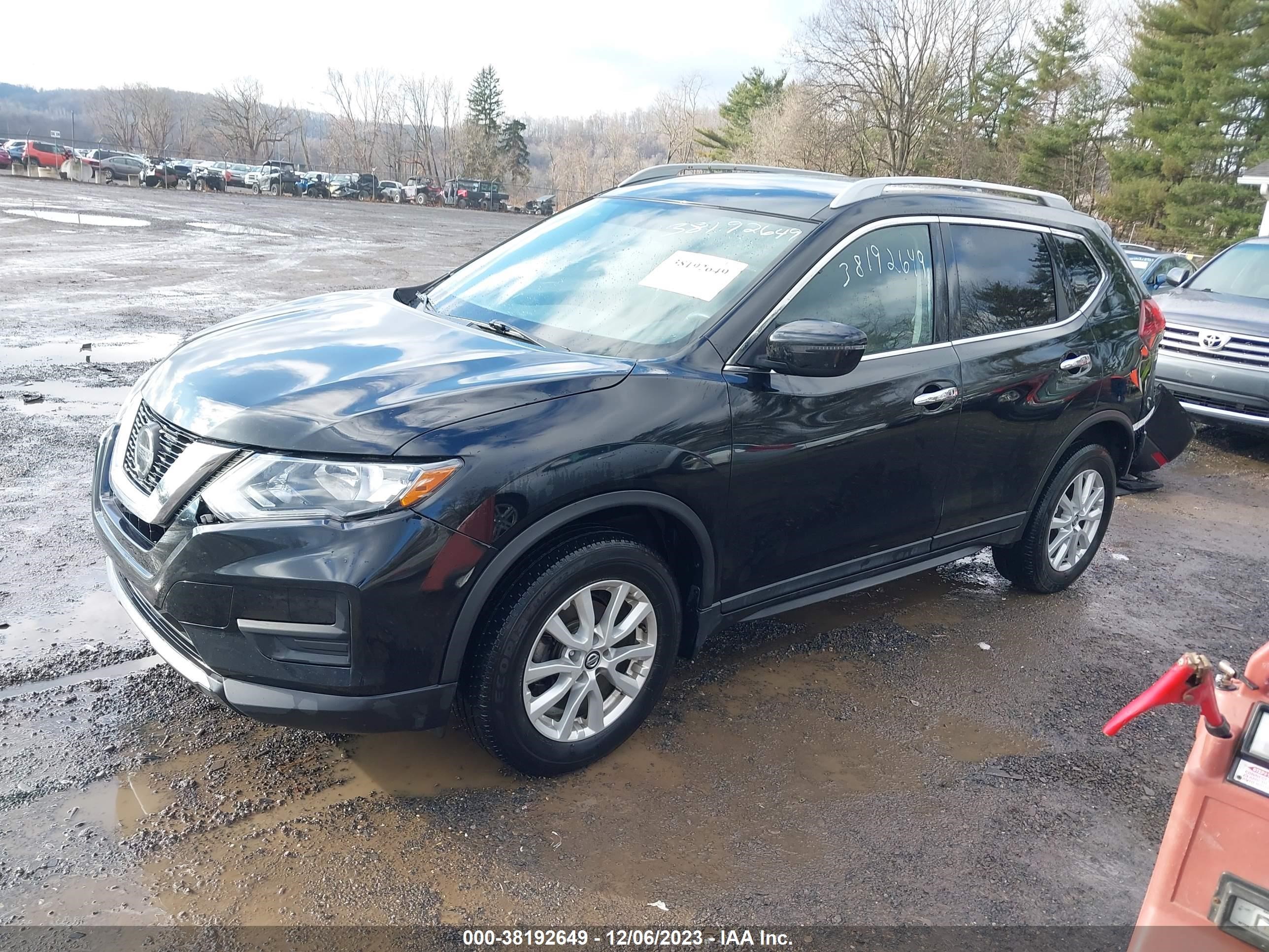 Photo 1 VIN: 5N1AT2MV0JC814187 - NISSAN ROGUE 