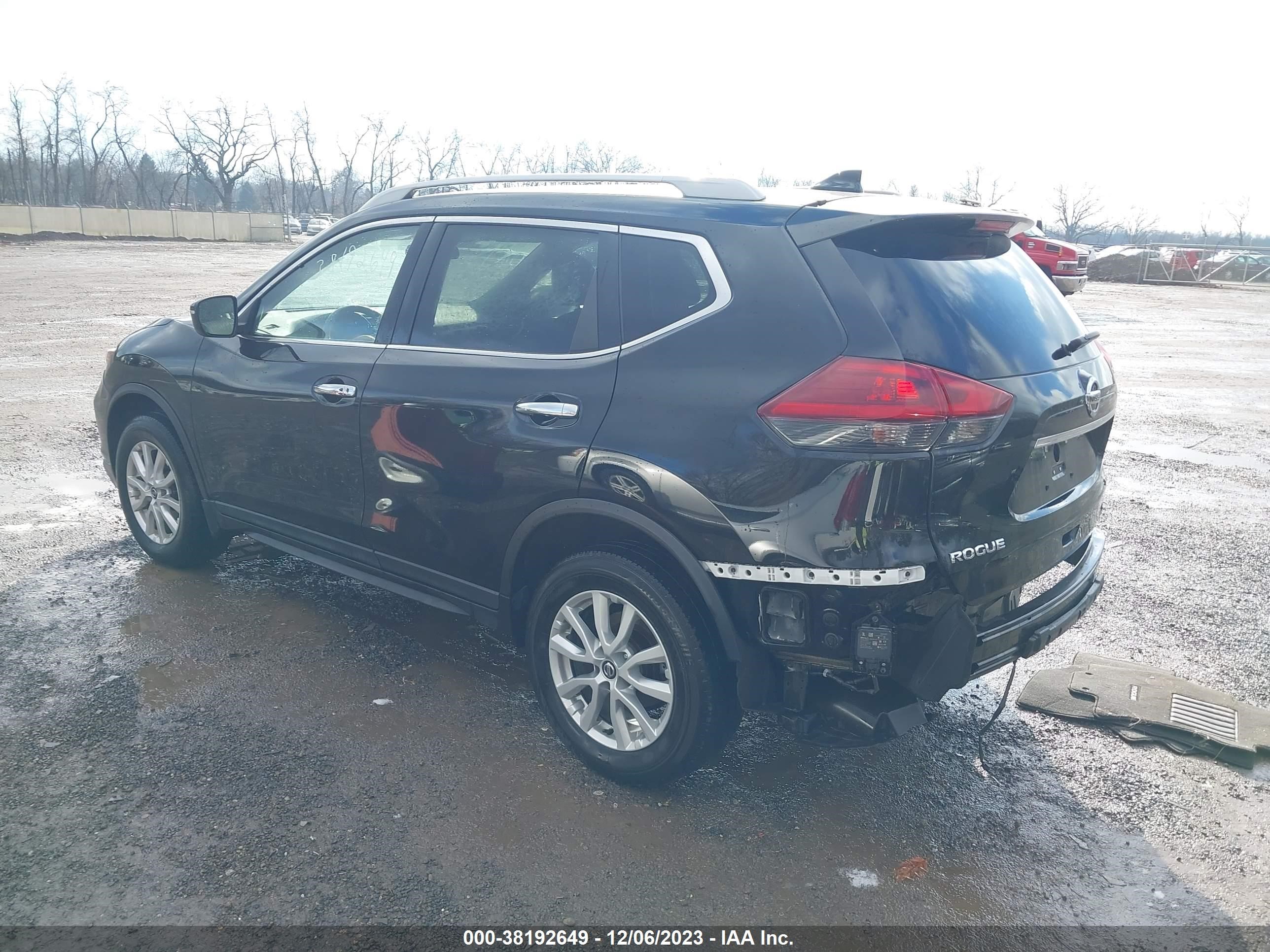 Photo 2 VIN: 5N1AT2MV0JC814187 - NISSAN ROGUE 