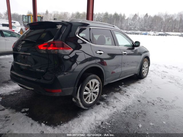 Photo 3 VIN: 5N1AT2MV0JC816439 - NISSAN ROGUE 