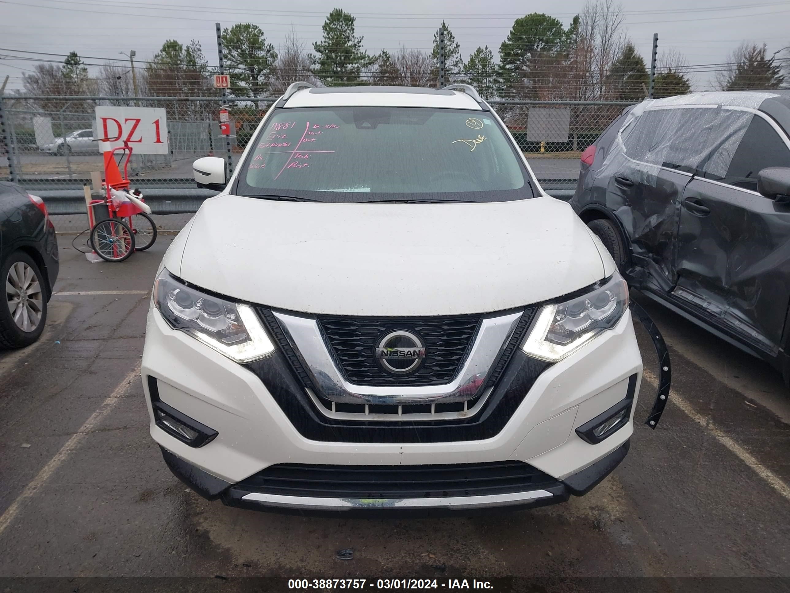 Photo 11 VIN: 5N1AT2MV0KC726886 - NISSAN ROGUE 