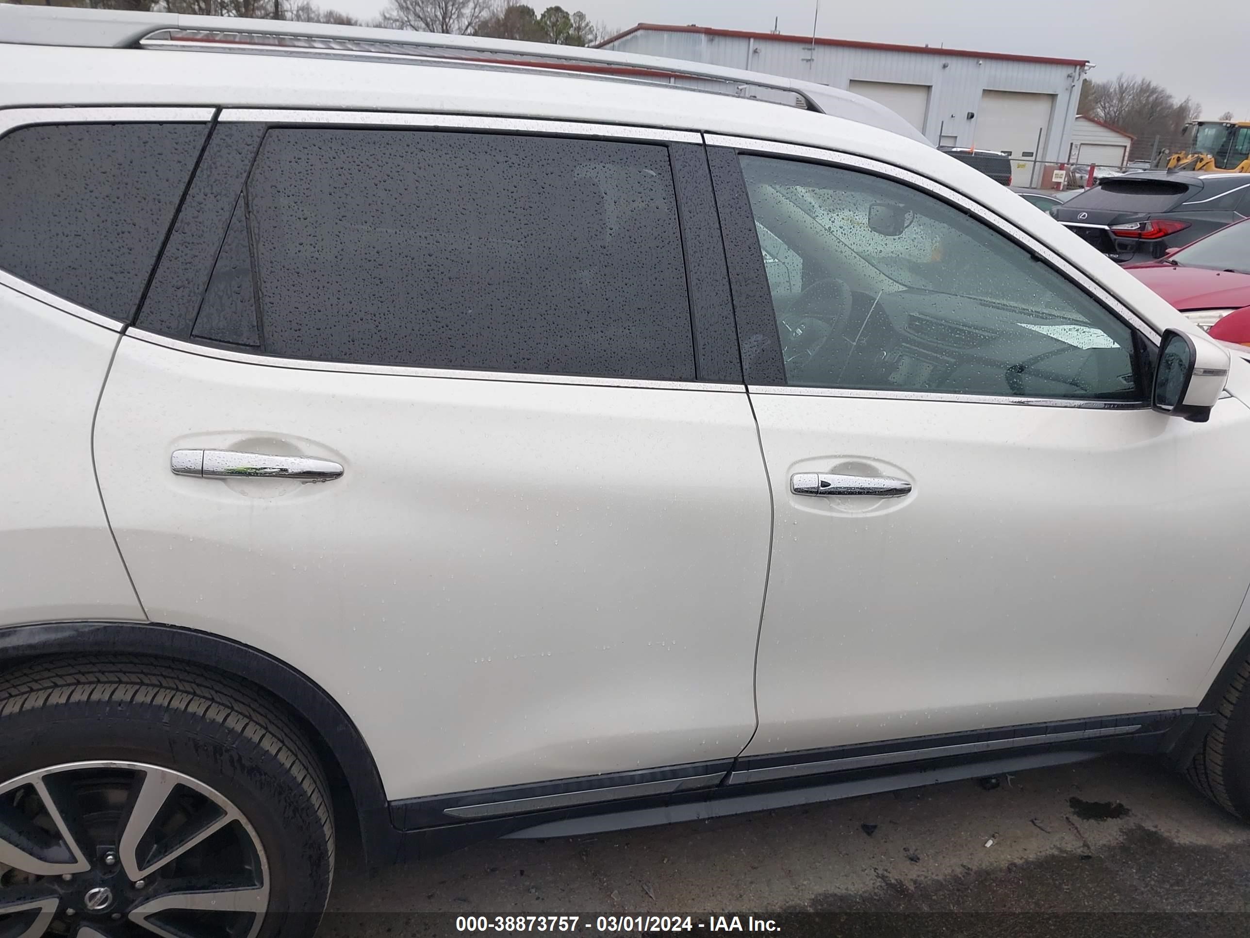 Photo 12 VIN: 5N1AT2MV0KC726886 - NISSAN ROGUE 