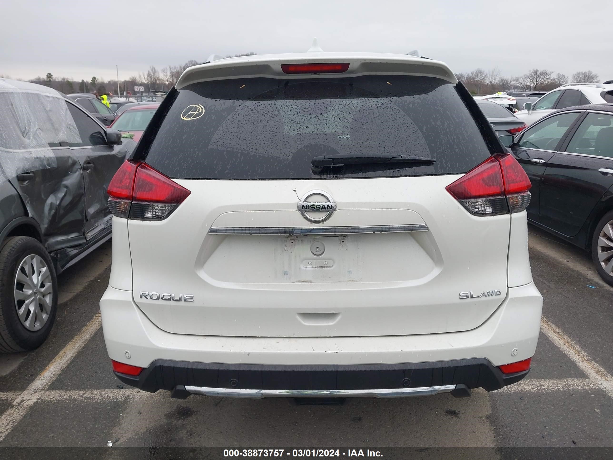 Photo 15 VIN: 5N1AT2MV0KC726886 - NISSAN ROGUE 