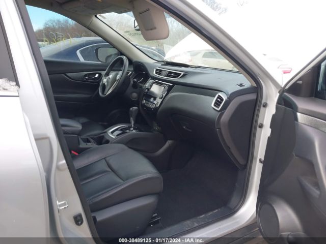 Photo 4 VIN: 5N1AT2MV1FC796502 - NISSAN ROGUE 