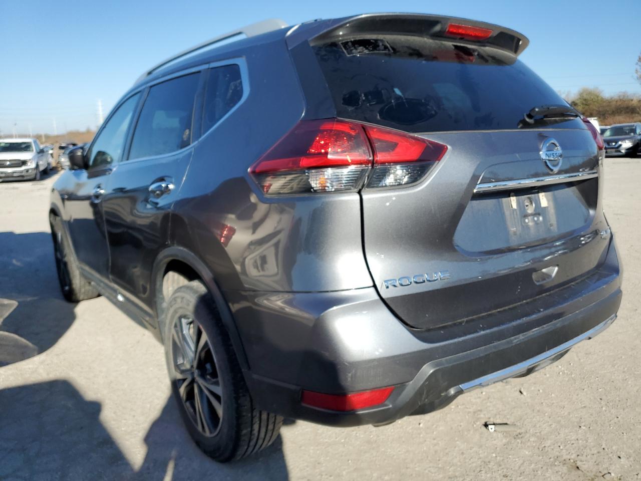 Photo 1 VIN: 5N1AT2MV1JC802100 - NISSAN ROGUE 