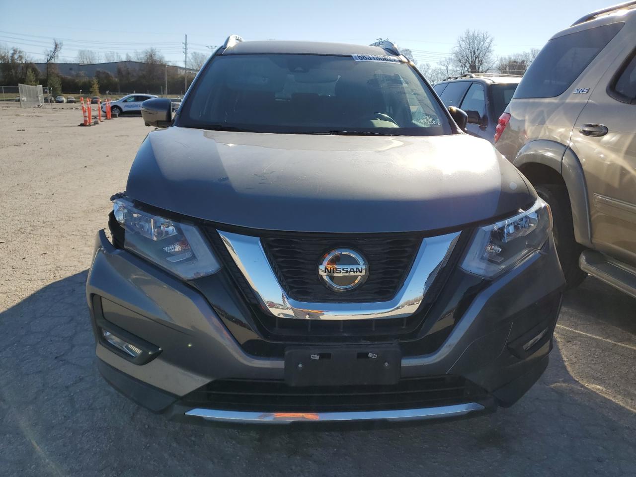 Photo 4 VIN: 5N1AT2MV1JC802100 - NISSAN ROGUE 