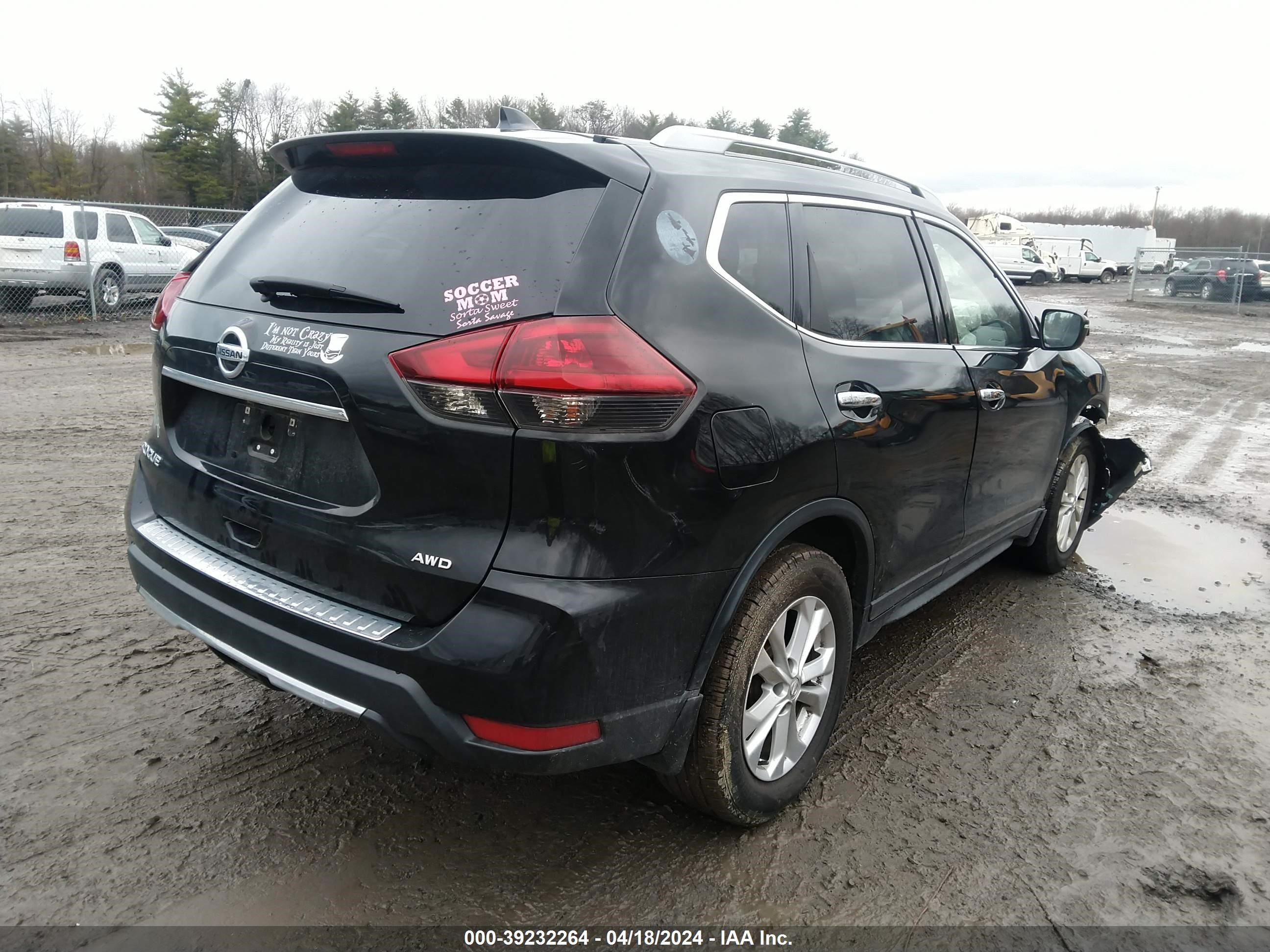 Photo 3 VIN: 5N1AT2MV1JC817566 - NISSAN ROGUE 