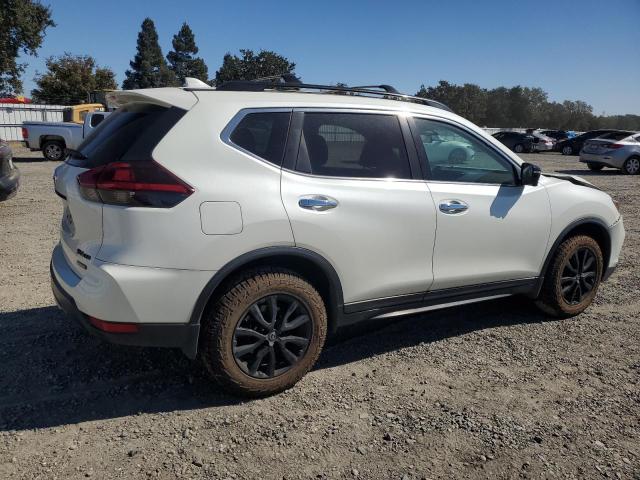 Photo 2 VIN: 5N1AT2MV1JC819298 - NISSAN ROGUE S 