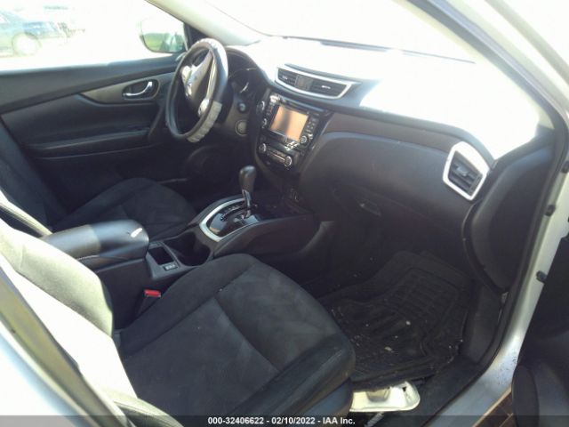 Photo 4 VIN: 5N1AT2MV2FC829880 - NISSAN ROGUE 