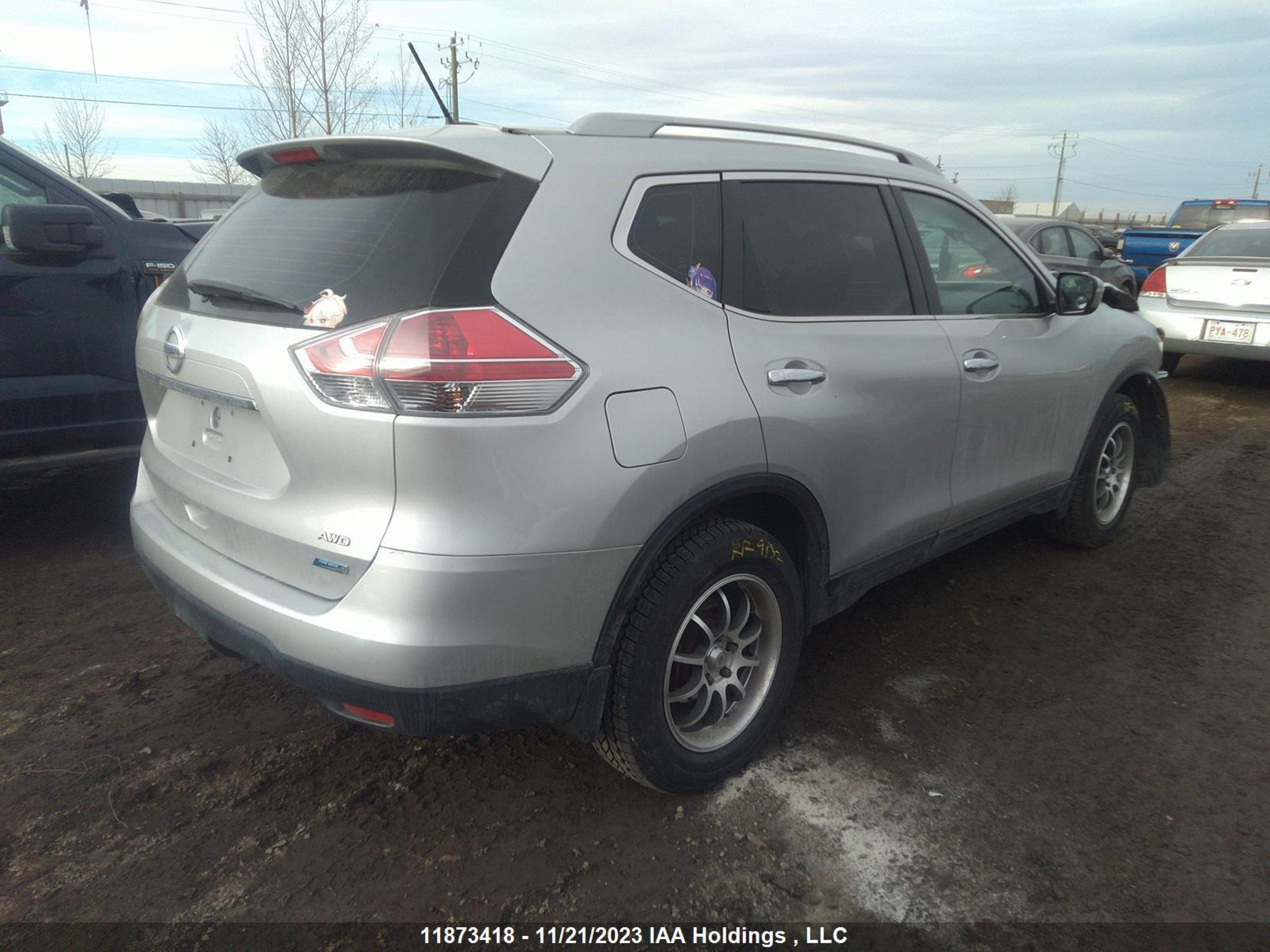 Photo 3 VIN: 5N1AT2MV2FC891084 - NISSAN ROGUE 