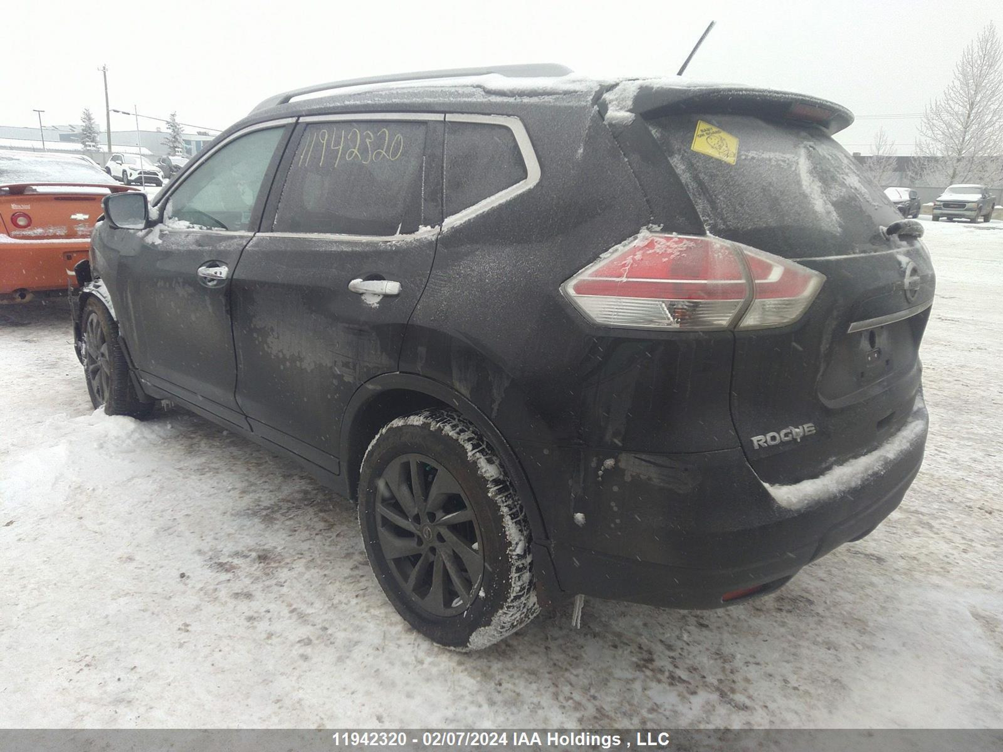 Photo 2 VIN: 5N1AT2MV2GC764367 - NISSAN ROGUE 