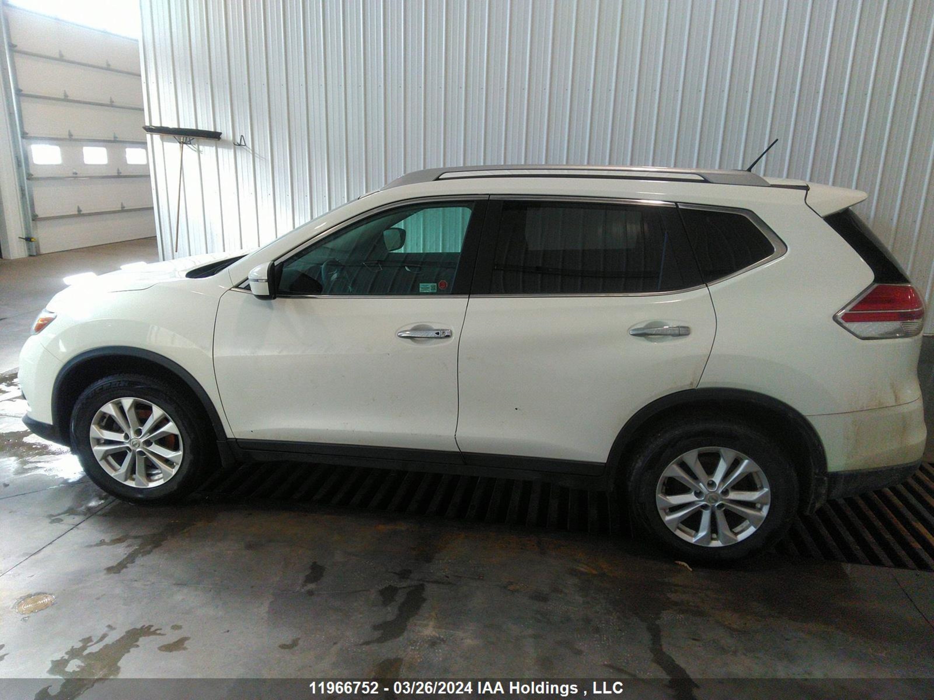 Photo 13 VIN: 5N1AT2MV2GC802552 - NISSAN ROGUE 