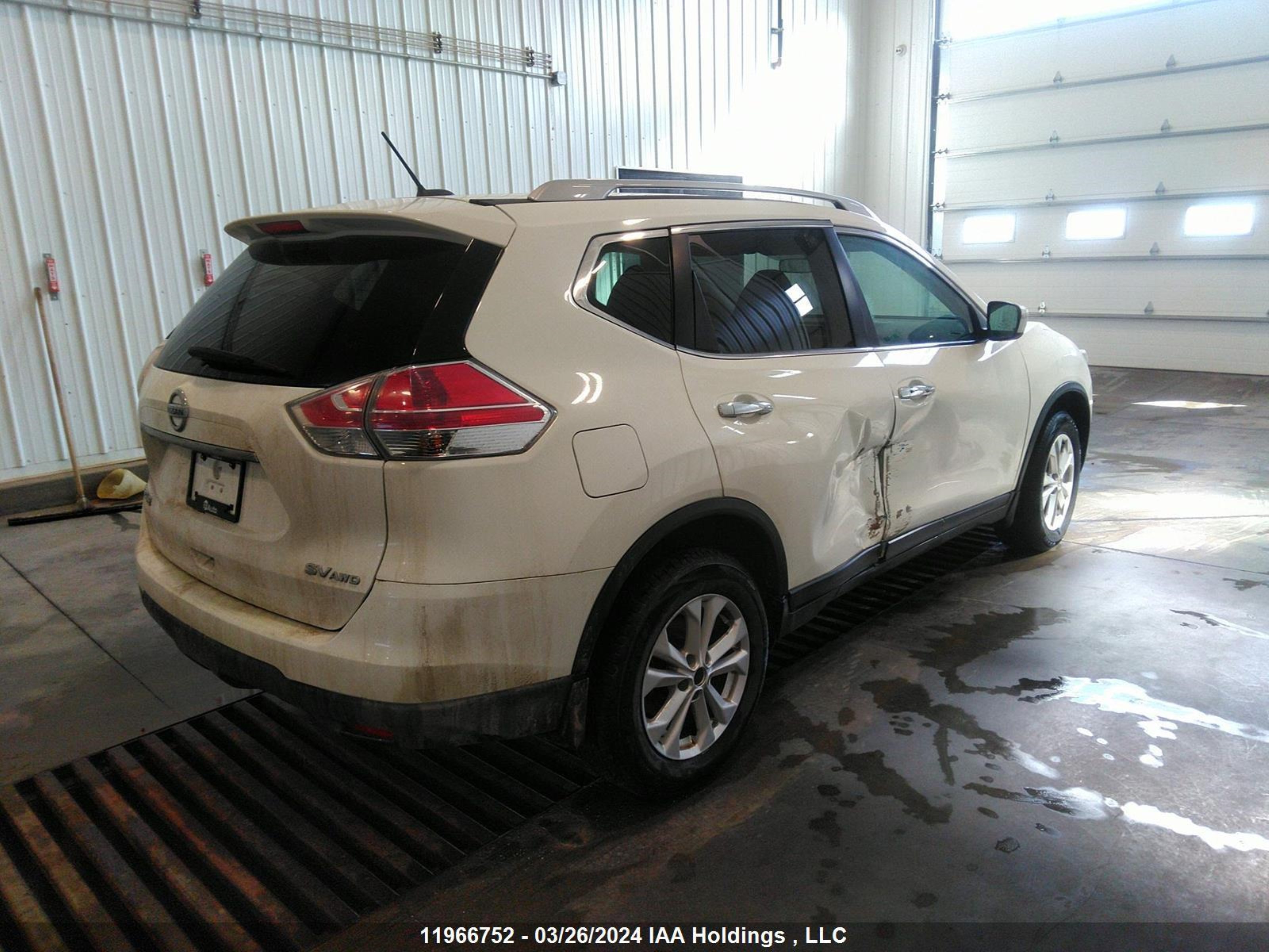 Photo 3 VIN: 5N1AT2MV2GC802552 - NISSAN ROGUE 