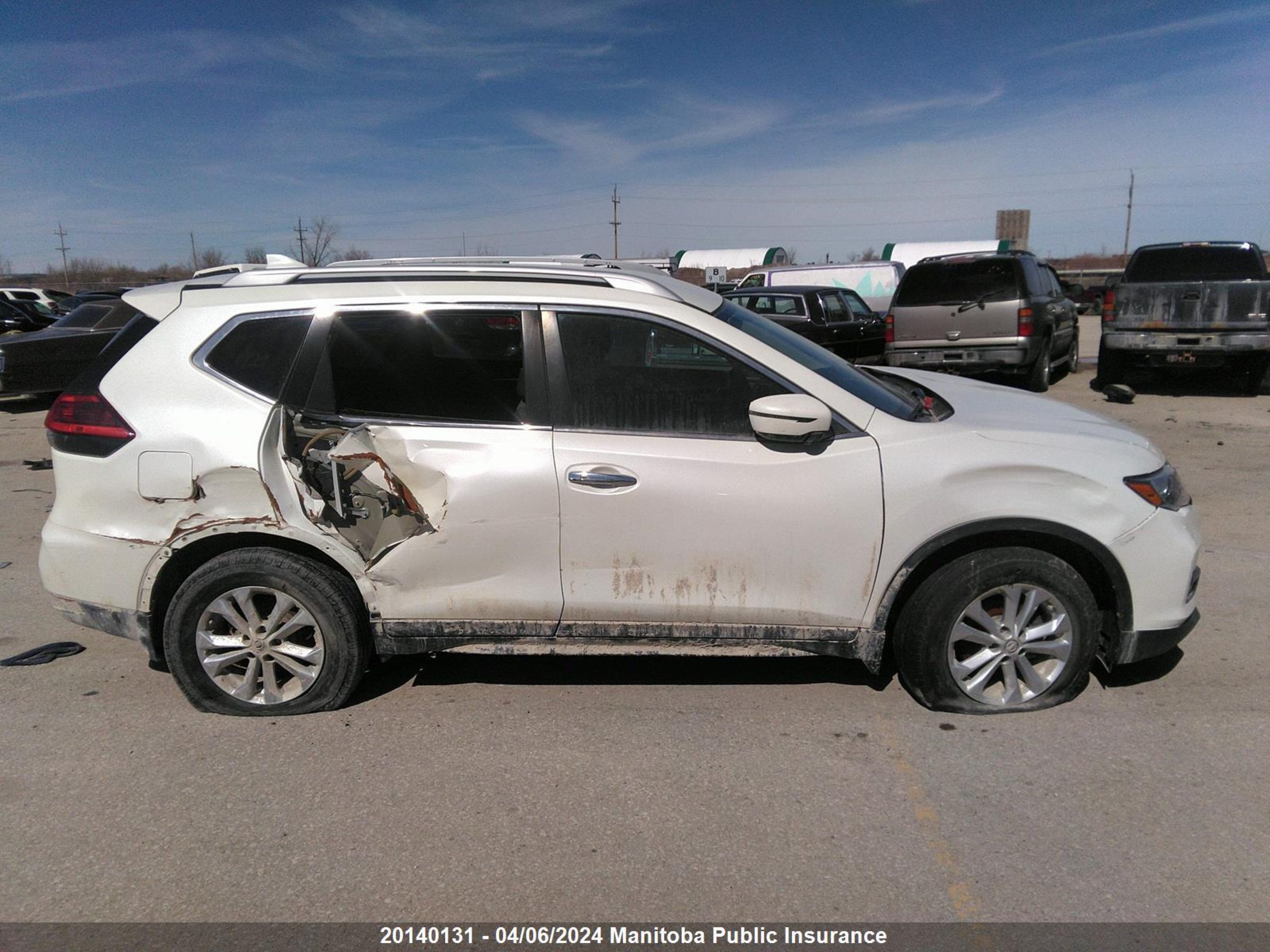 Photo 12 VIN: 5N1AT2MV2HC863305 - NISSAN ROGUE 