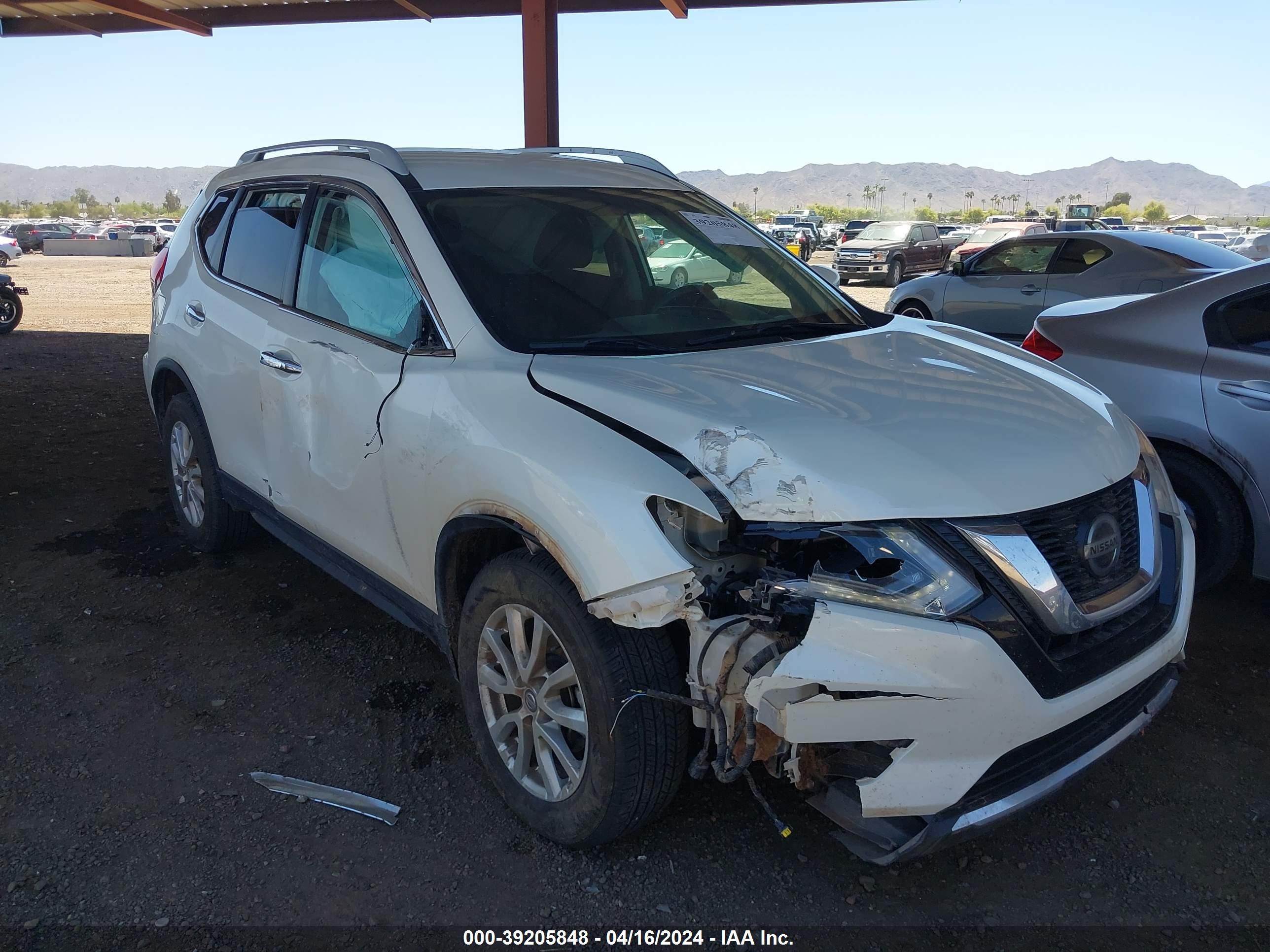 Photo 5 VIN: 5N1AT2MV2JC818323 - NISSAN ROGUE 