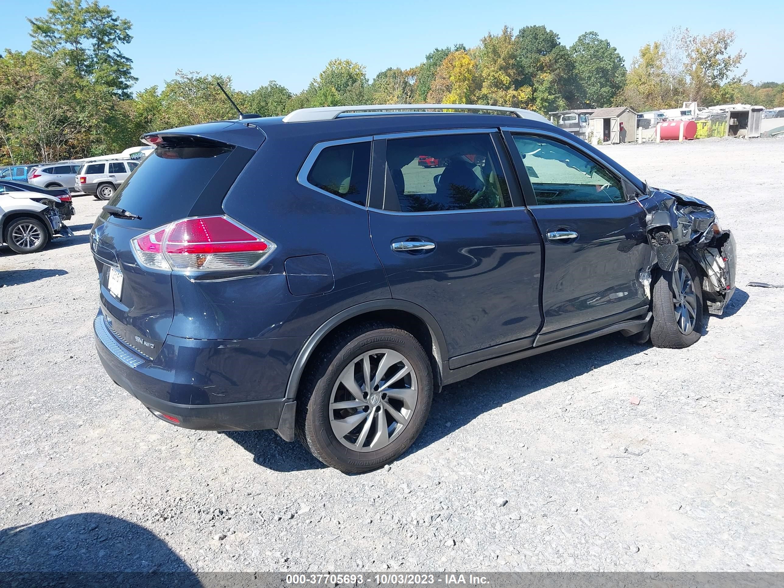 Photo 3 VIN: 5N1AT2MV3FC812280 - NISSAN ROGUE 