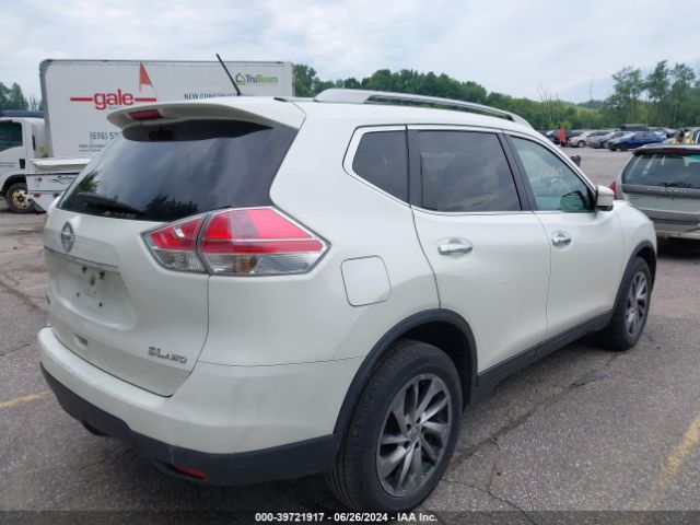 Photo 3 VIN: 5N1AT2MV3FC839611 - NISSAN ROGUE 