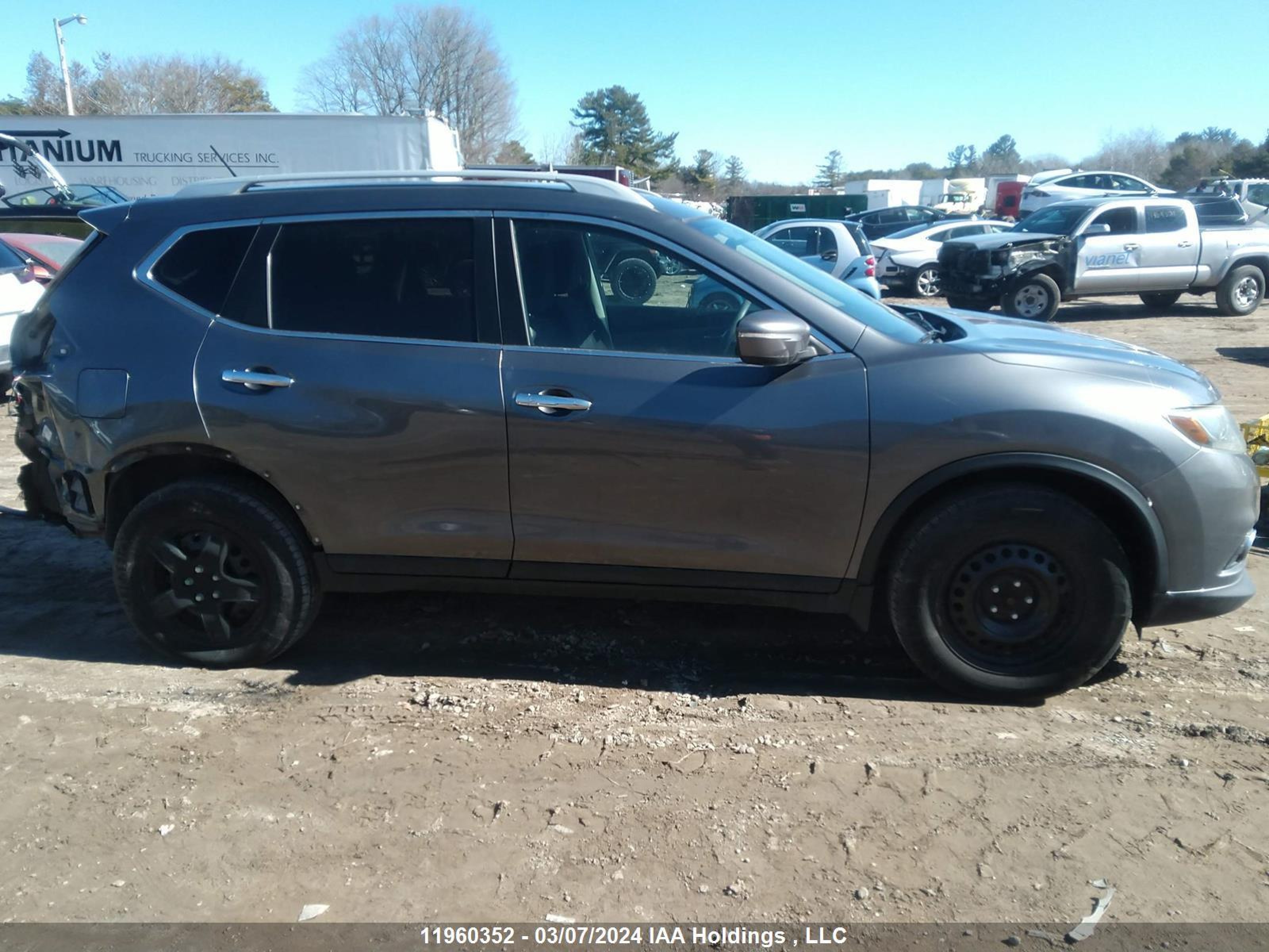 Photo 13 VIN: 5N1AT2MV3FC839687 - NISSAN ROGUE 