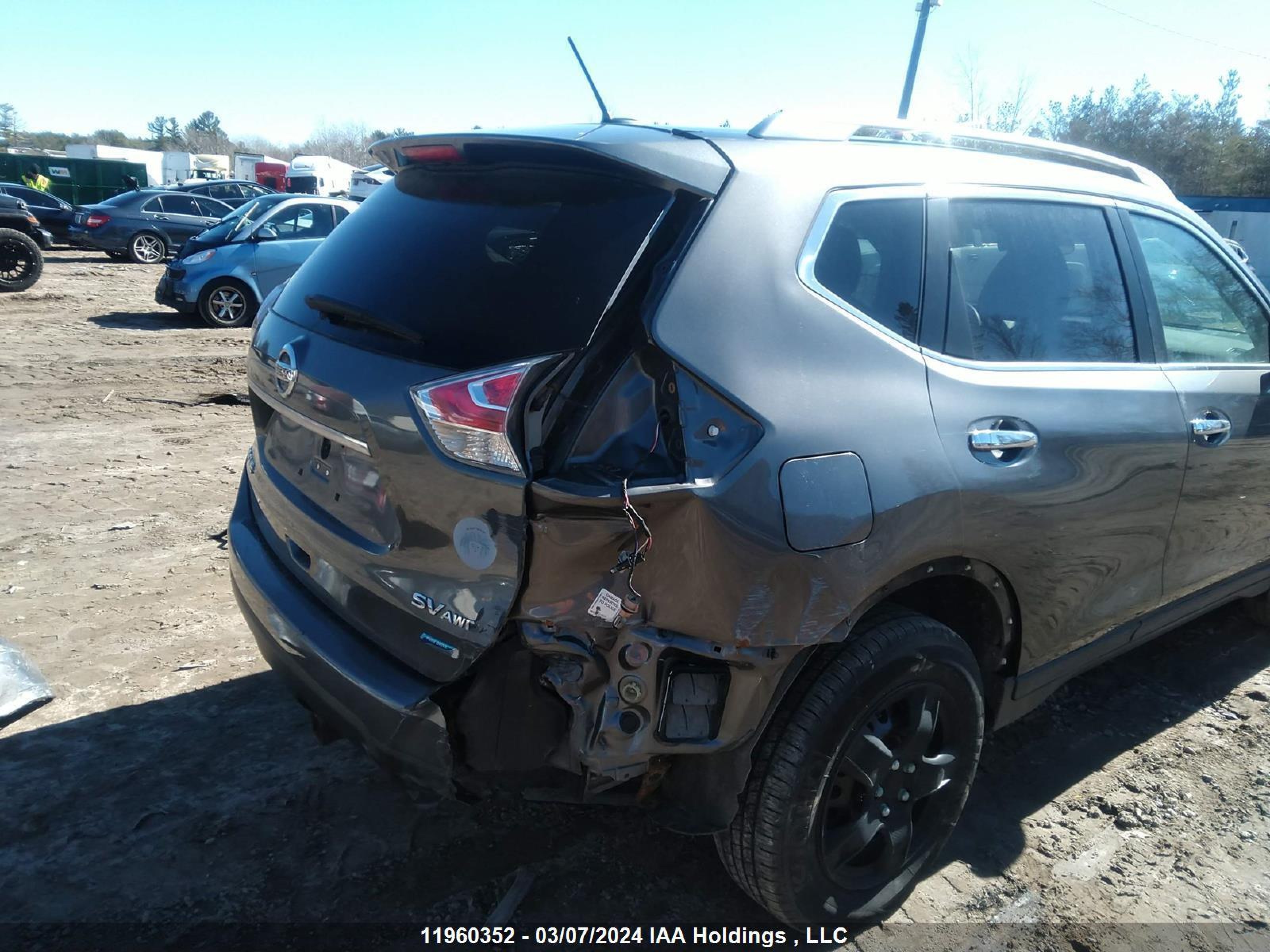 Photo 5 VIN: 5N1AT2MV3FC839687 - NISSAN ROGUE 