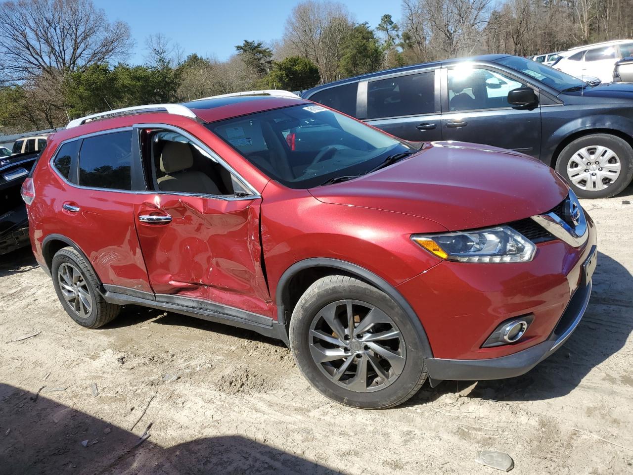 Photo 3 VIN: 5N1AT2MV3FC908457 - NISSAN ROGUE 