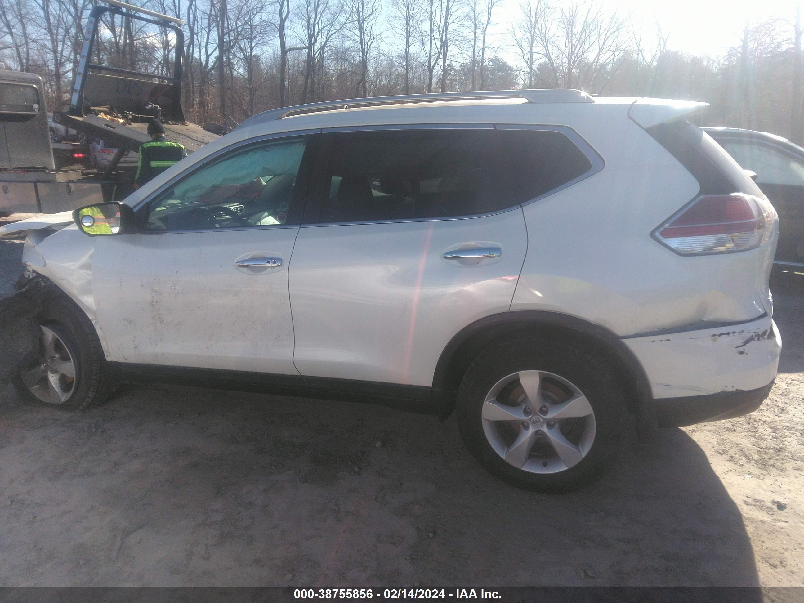 Photo 13 VIN: 5N1AT2MV3GC887823 - NISSAN ROGUE 