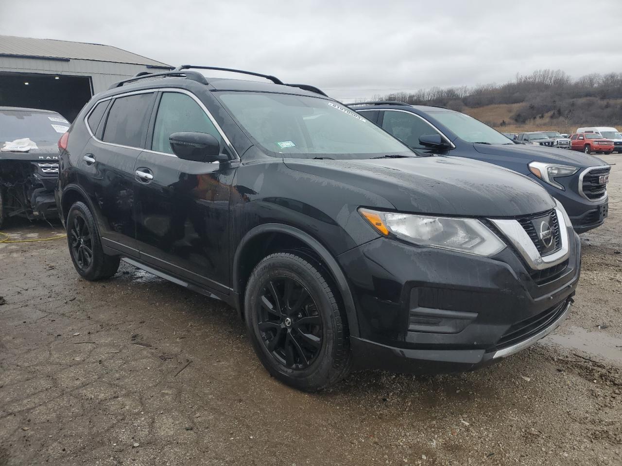 Photo 3 VIN: 5N1AT2MV3HC827106 - NISSAN ROGUE 