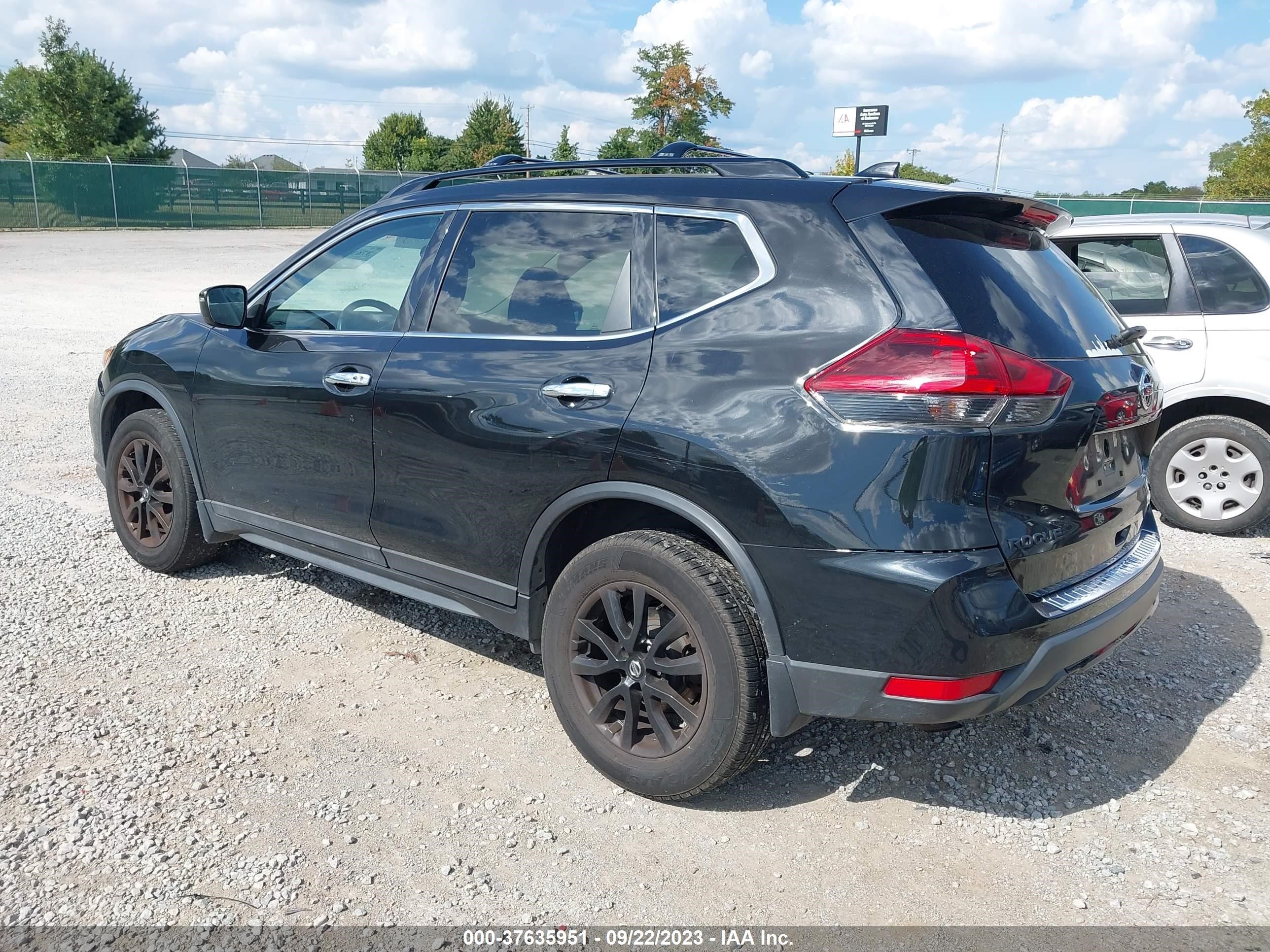 Photo 2 VIN: 5N1AT2MV3JC720952 - NISSAN ROGUE 