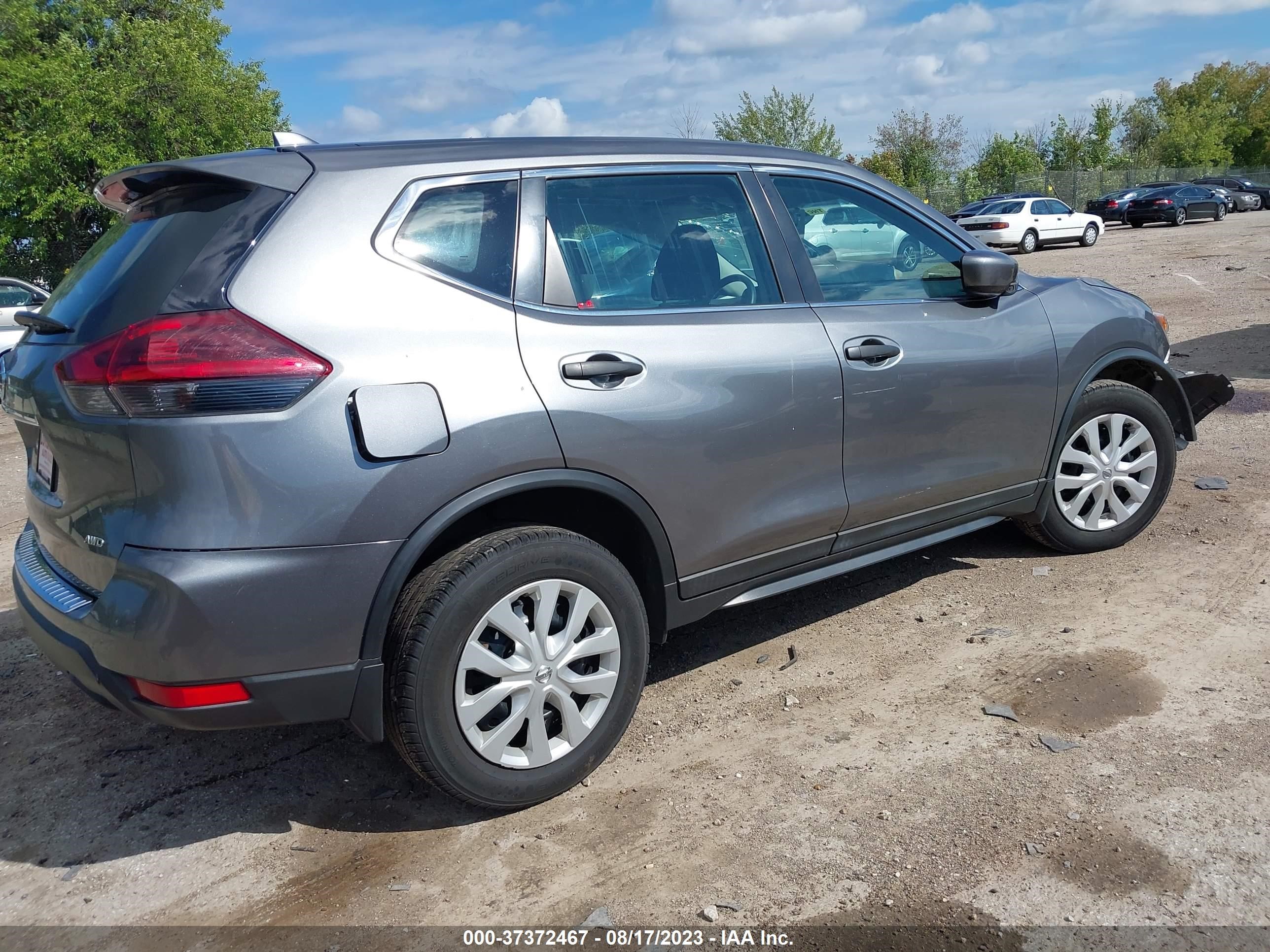 Photo 3 VIN: 5N1AT2MV3JC721485 - NISSAN ROGUE 