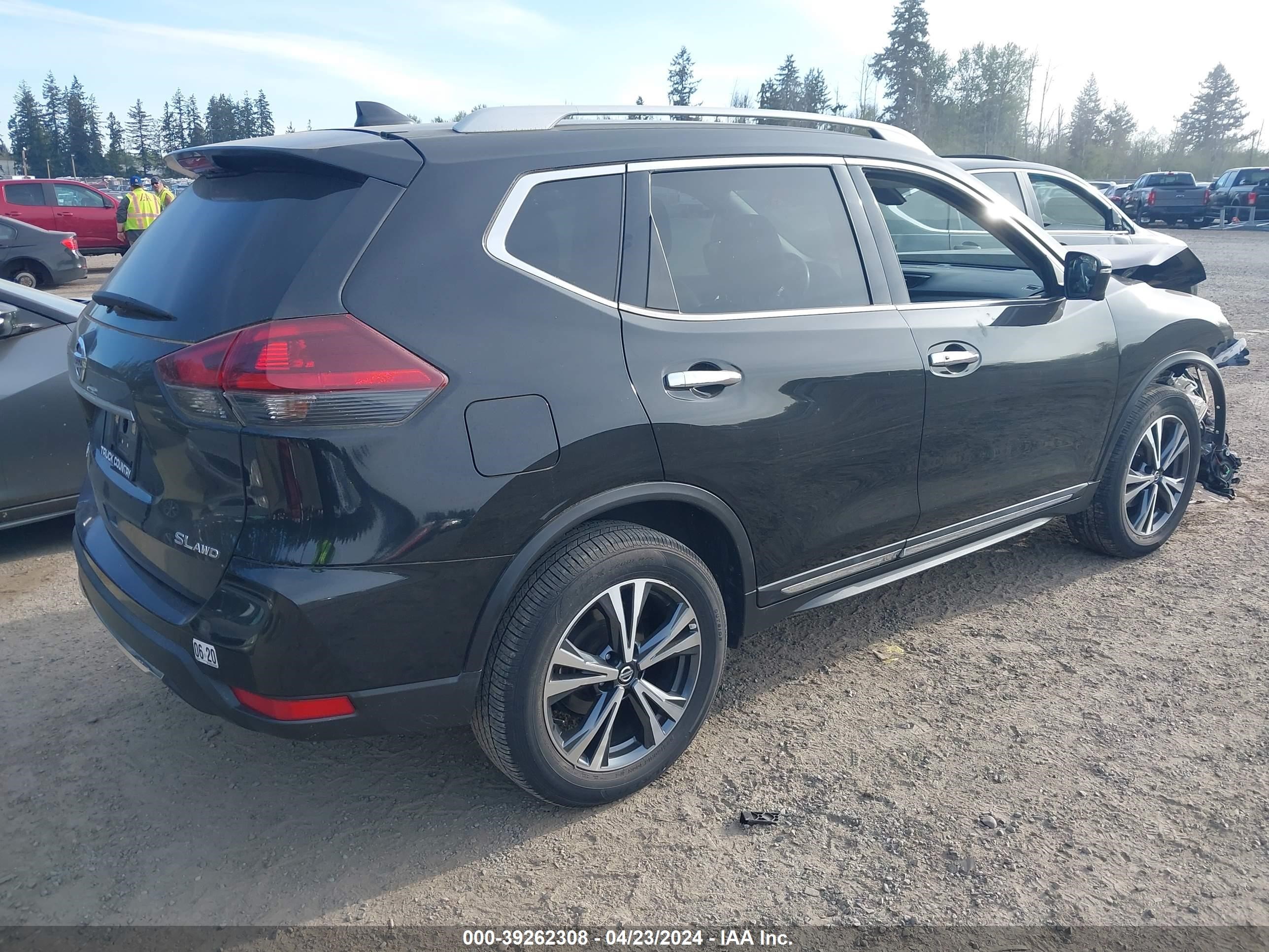 Photo 3 VIN: 5N1AT2MV3JC783422 - NISSAN ROGUE 